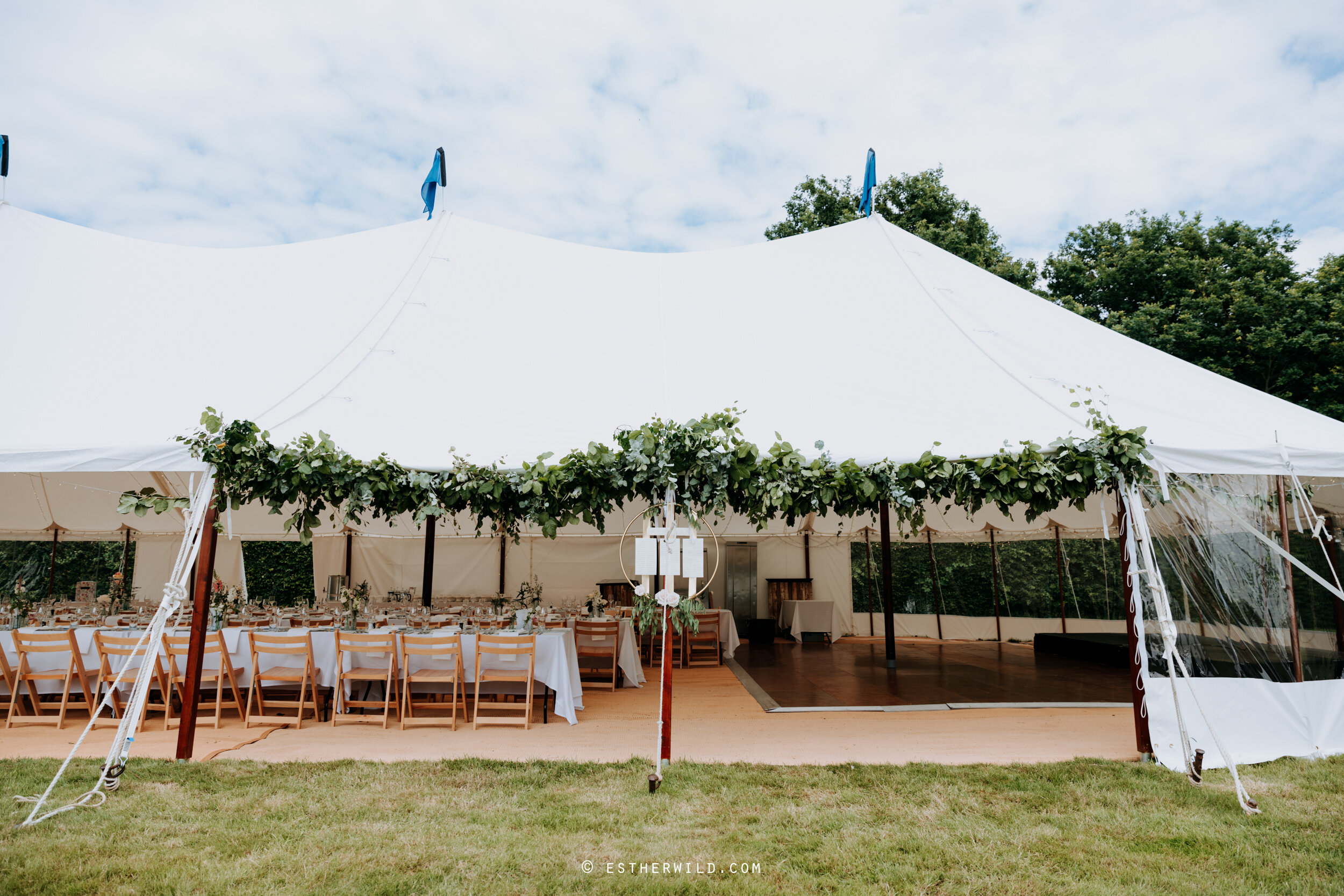 one_curious_dream_norfolk_wedding_planning_venue_photographer_©_Esther_Wild_240-IMG_0785.jpg