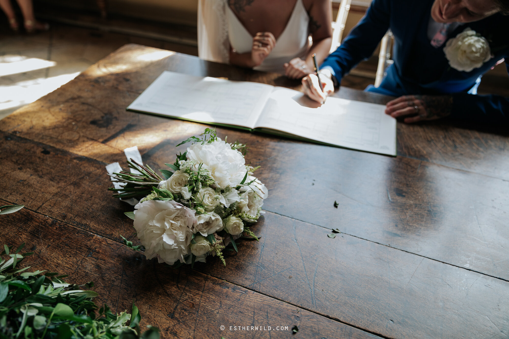 Kings_Lynn_Town_Hall_Wedding_Norfolk_Photographer_©EstherWild_267-IMG_0750.jpg