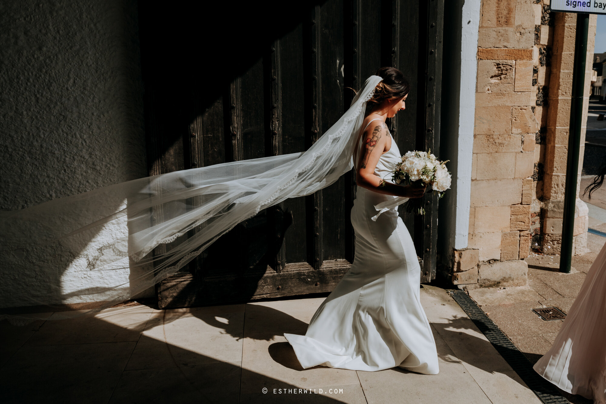 Kings_Lynn_Town_Hall_Wedding_Norfolk_Photographer_©EstherWild_361-IMG_1106.jpg