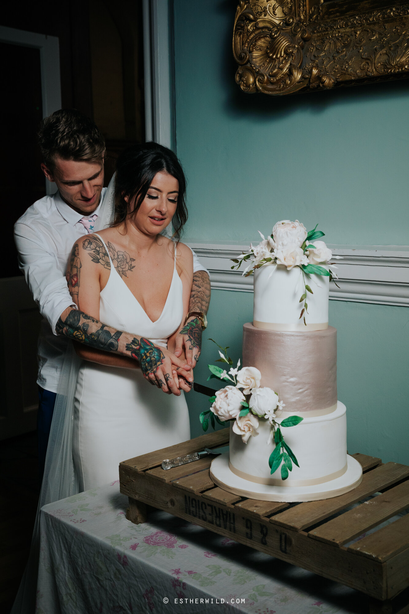 Kings_Lynn_Town_Hall_Wedding_Norfolk_Photographer_©EstherWild_609-IMG_1867.jpg