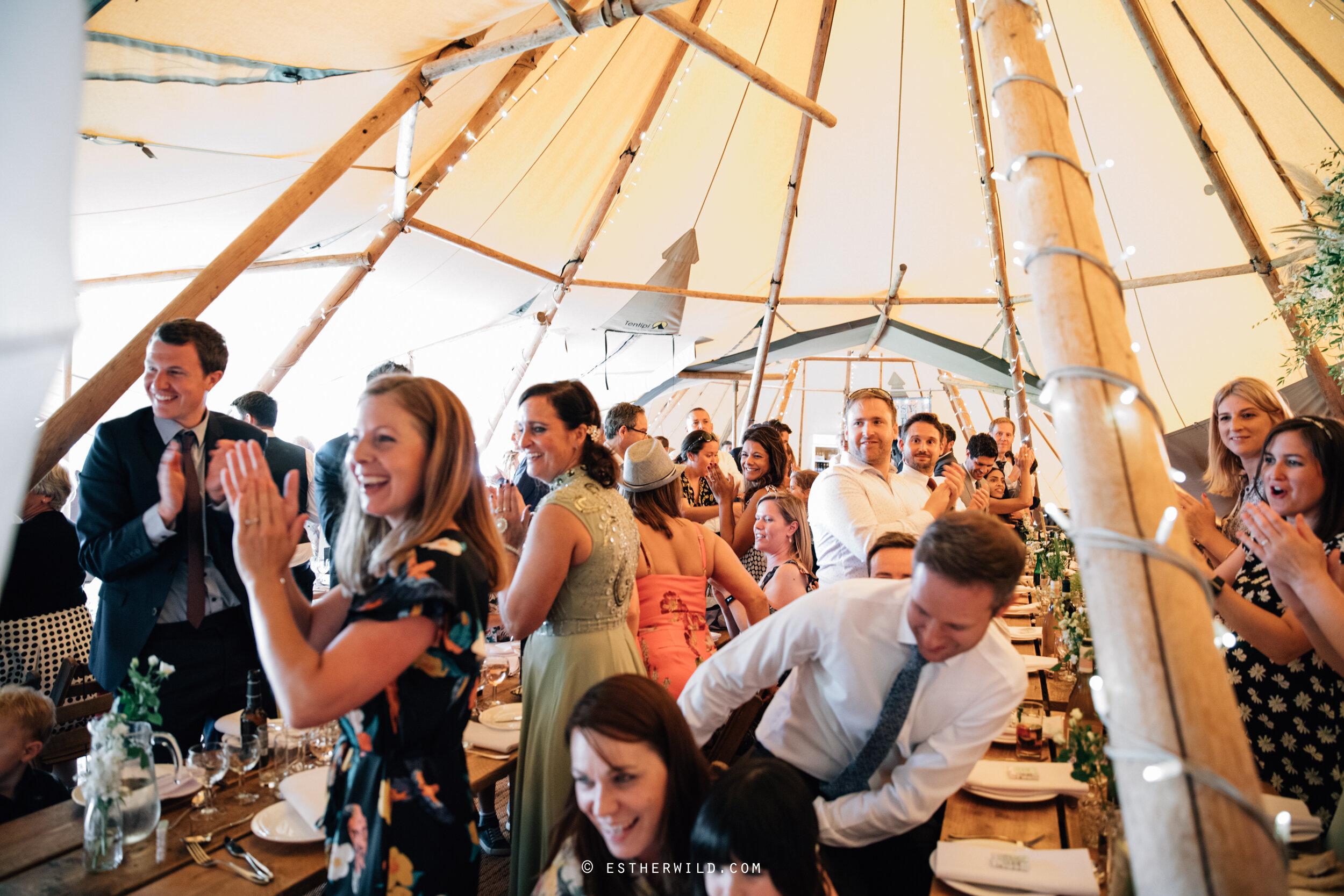 Barn_Drift_Cley_Norfolk_Wedding_Esther_Wild_Photographer_©_Esther_Wild_510-IMG_1585.jpg