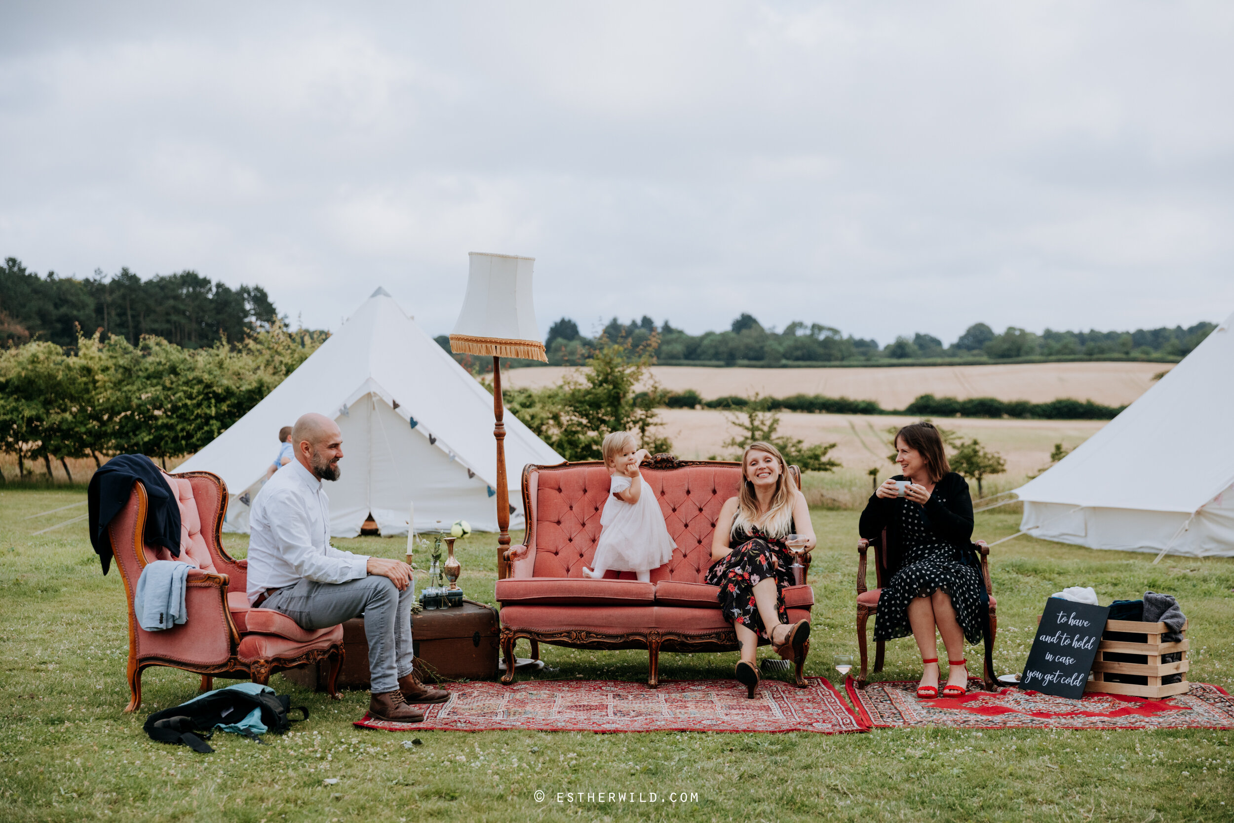 Barn_Drift_Cley_Norfolk_Wedding_Esther_Wild_Photographer_©_Esther_Wild_573-IMG_1814.jpg