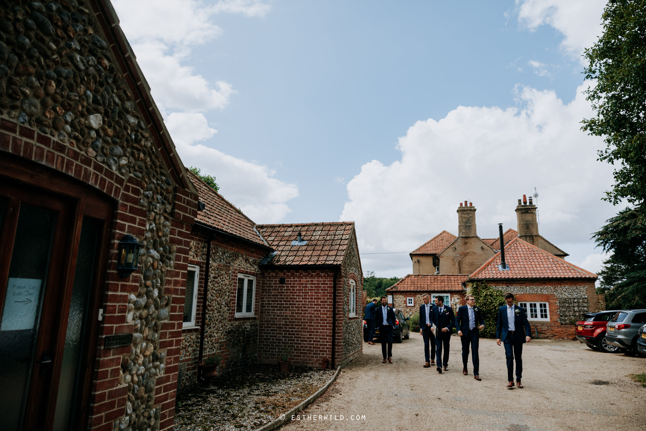 Godwick_Norfolk_Wedding_Documentary_Photography_Copyright_Esther_Wild_84-IMG_3009.jpg