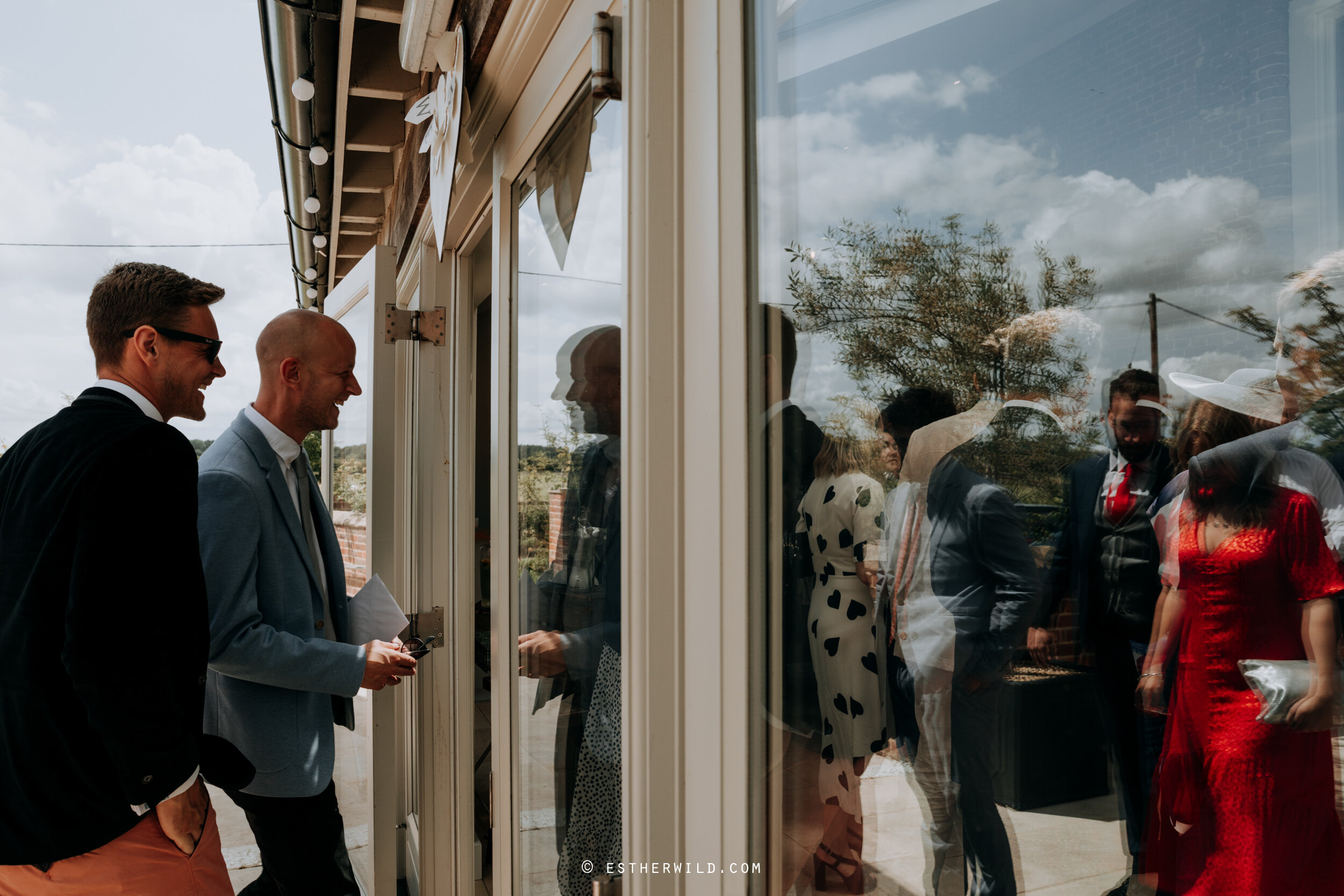 Godwick_Norfolk_Wedding_Documentary_Photography_Copyright_Esther_Wild_213-IMG_3400.jpg