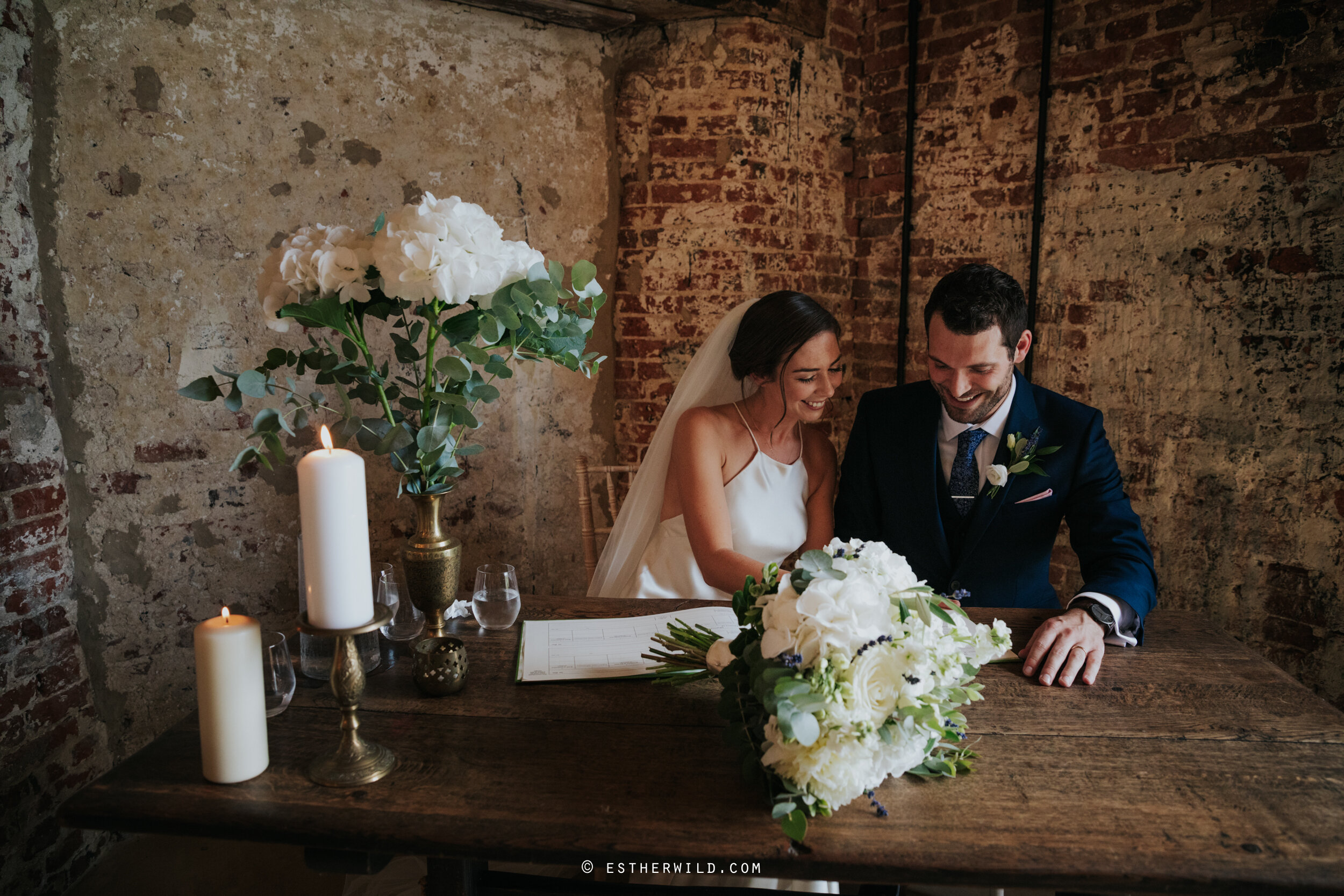 Godwick_Norfolk_Wedding_Documentary_Photography_Copyright_Esther_Wild_340-IMG_3757.jpg