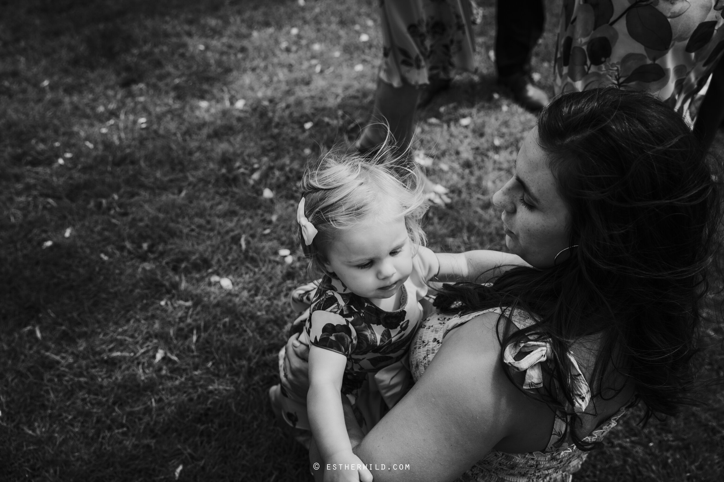 Godwick_Norfolk_Wedding_Documentary_Photography_Copyright_Esther_Wild_438-IMG_4076.jpg