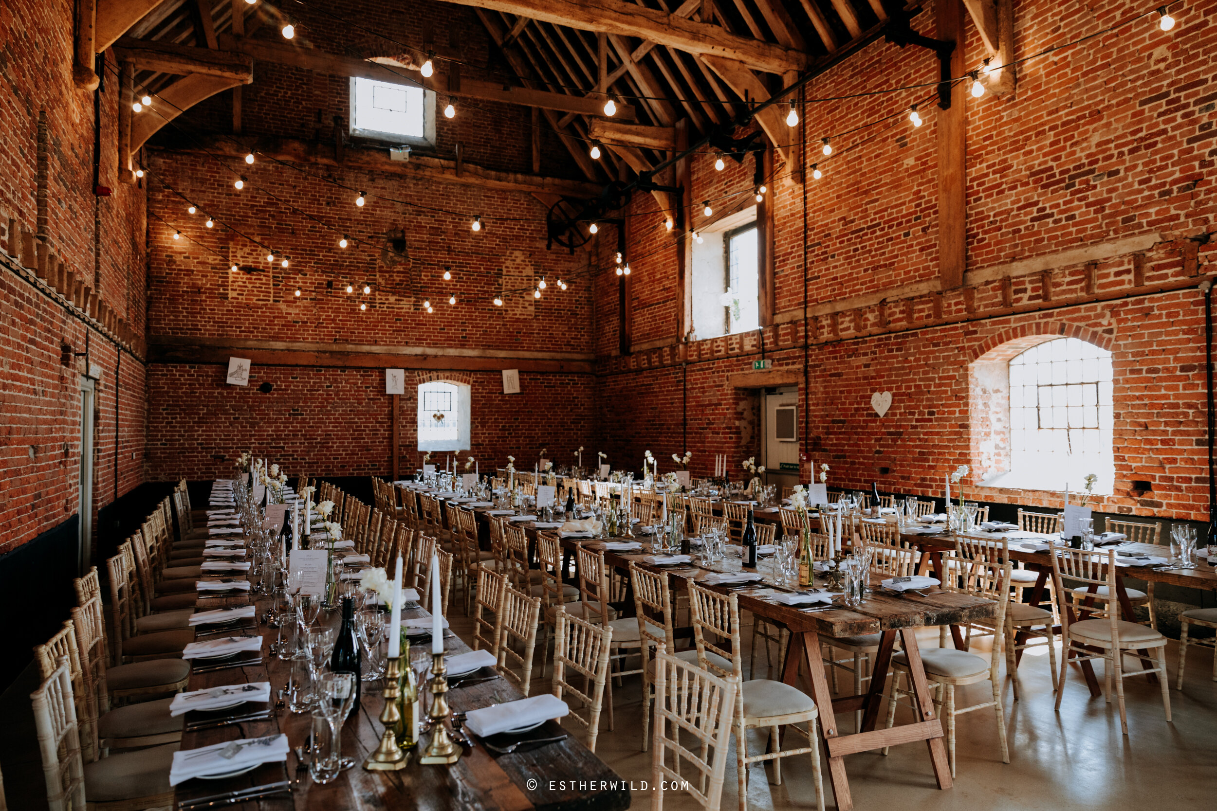 Godwick_Norfolk_Wedding_Documentary_Photography_Copyright_Esther_Wild_447-IMG_4107.jpg