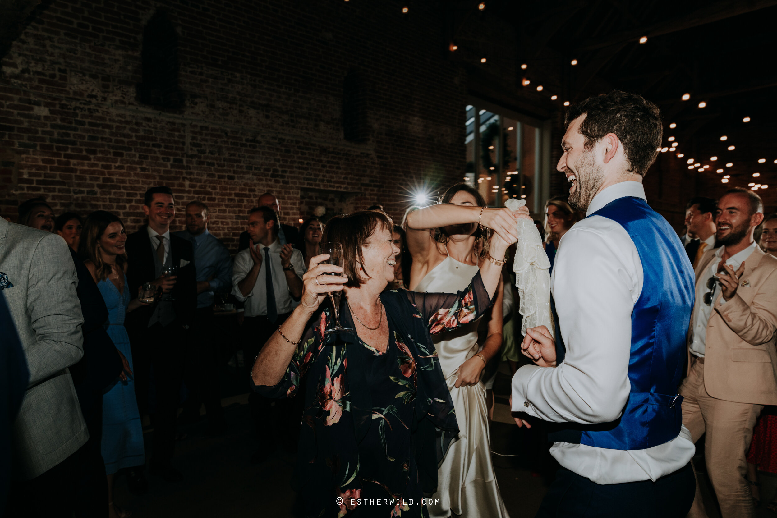 Godwick_Norfolk_Wedding_Documentary_Photography_Copyright_Esther_Wild_883-IMG_6149.jpg