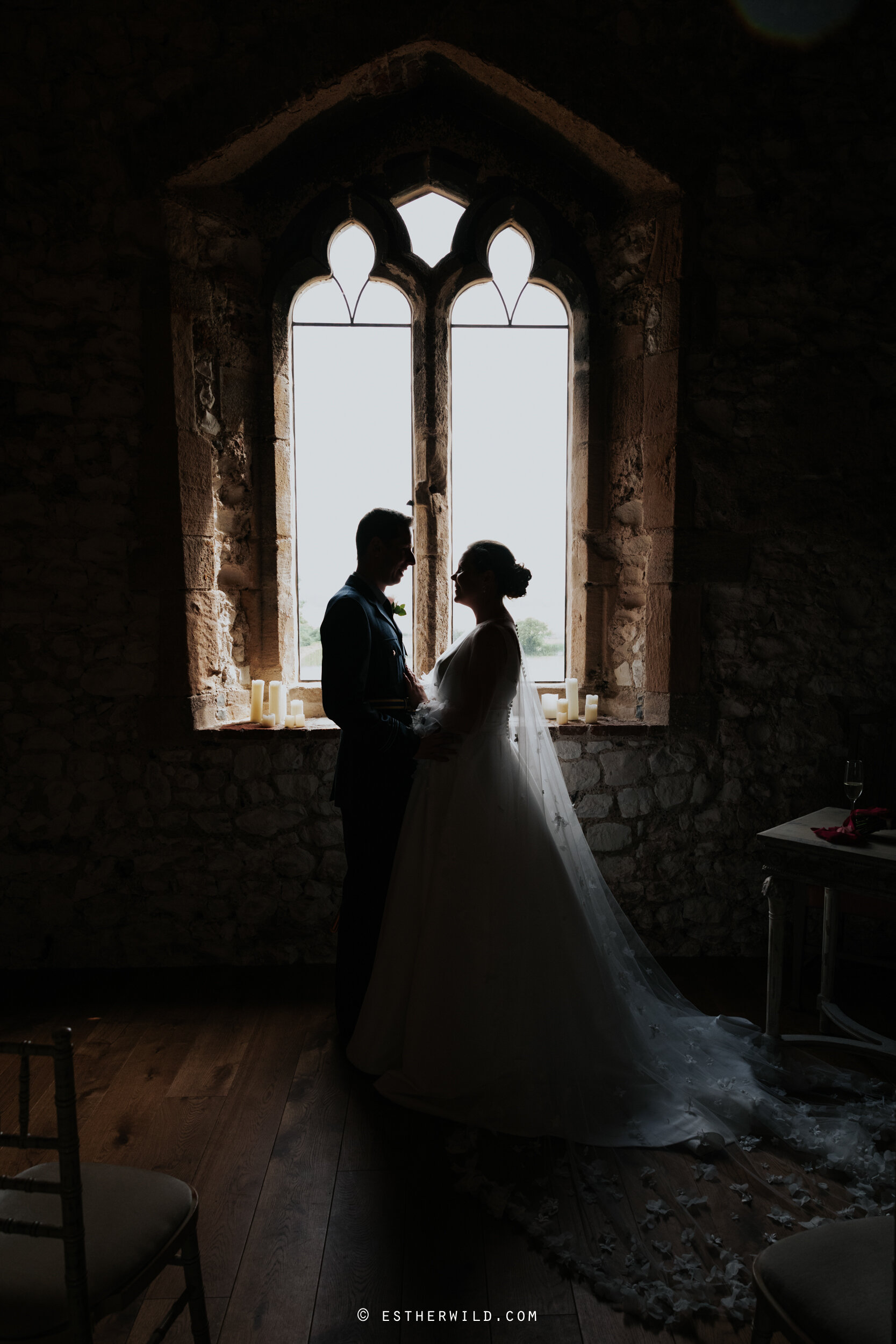 Pentney_Abbey_Kings_Lynn_Norfolk_Wedding_Esther_Wild_Photographer_©Esther_Wild_IMG_0856.jpg