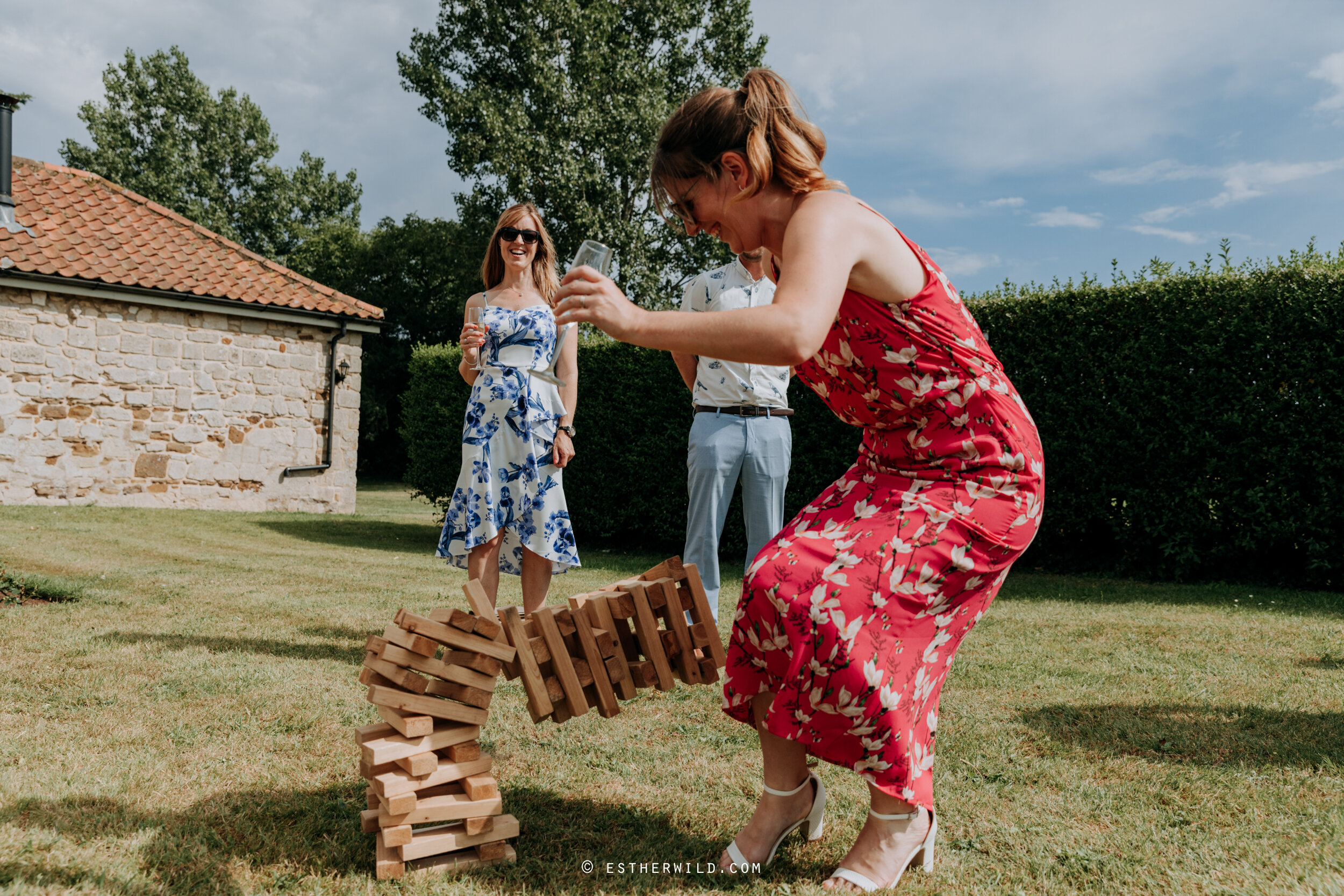 Pentney_Abbey_Kings_Lynn_Norfolk_Wedding_Esther_Wild_Photographer_©Esther_Wild_IMG_0986.jpg