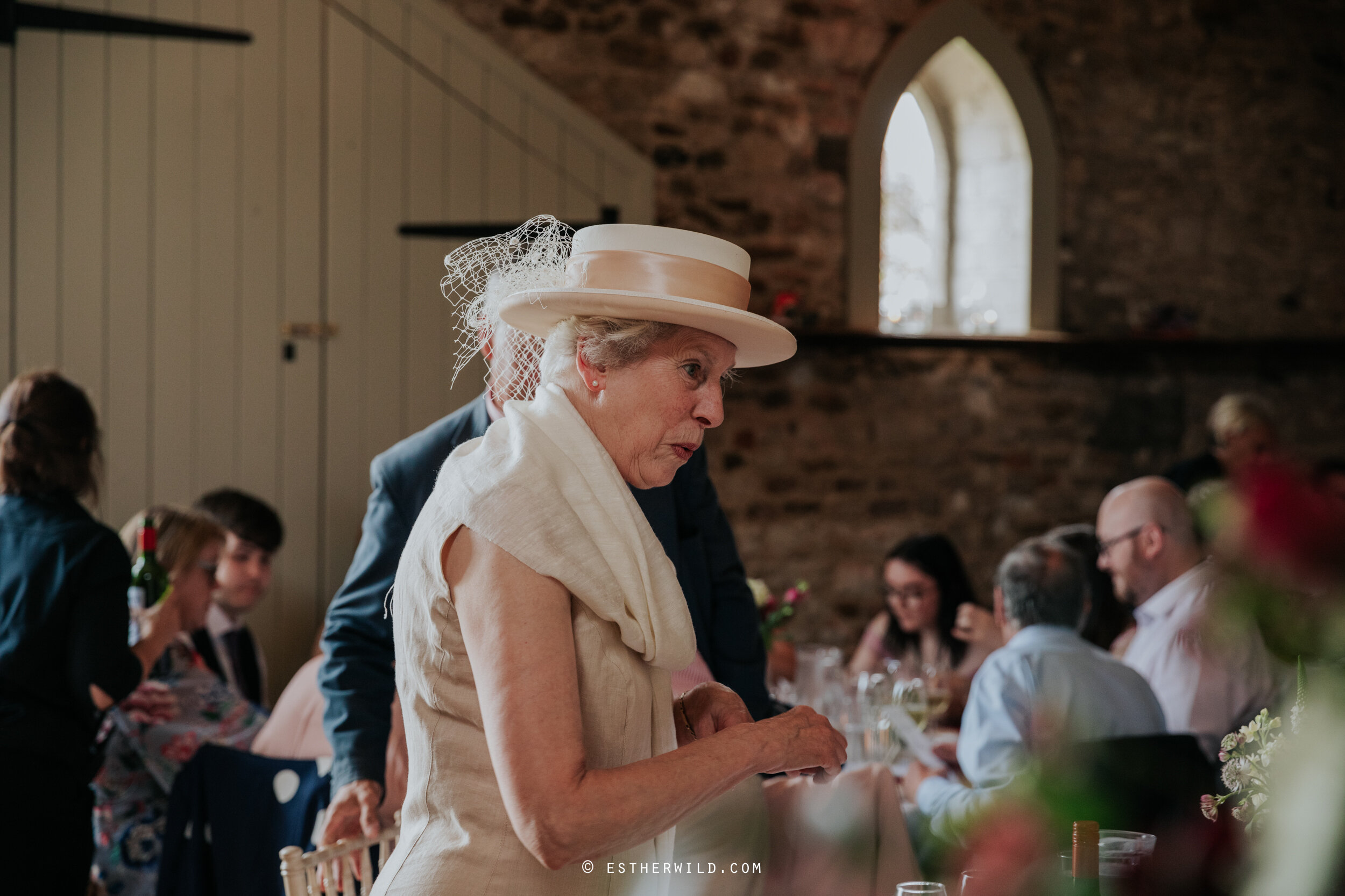 Pentney_Abbey_Kings_Lynn_Norfolk_Wedding_Esther_Wild_Photographer_©Esther_Wild_IMG_1021.jpg