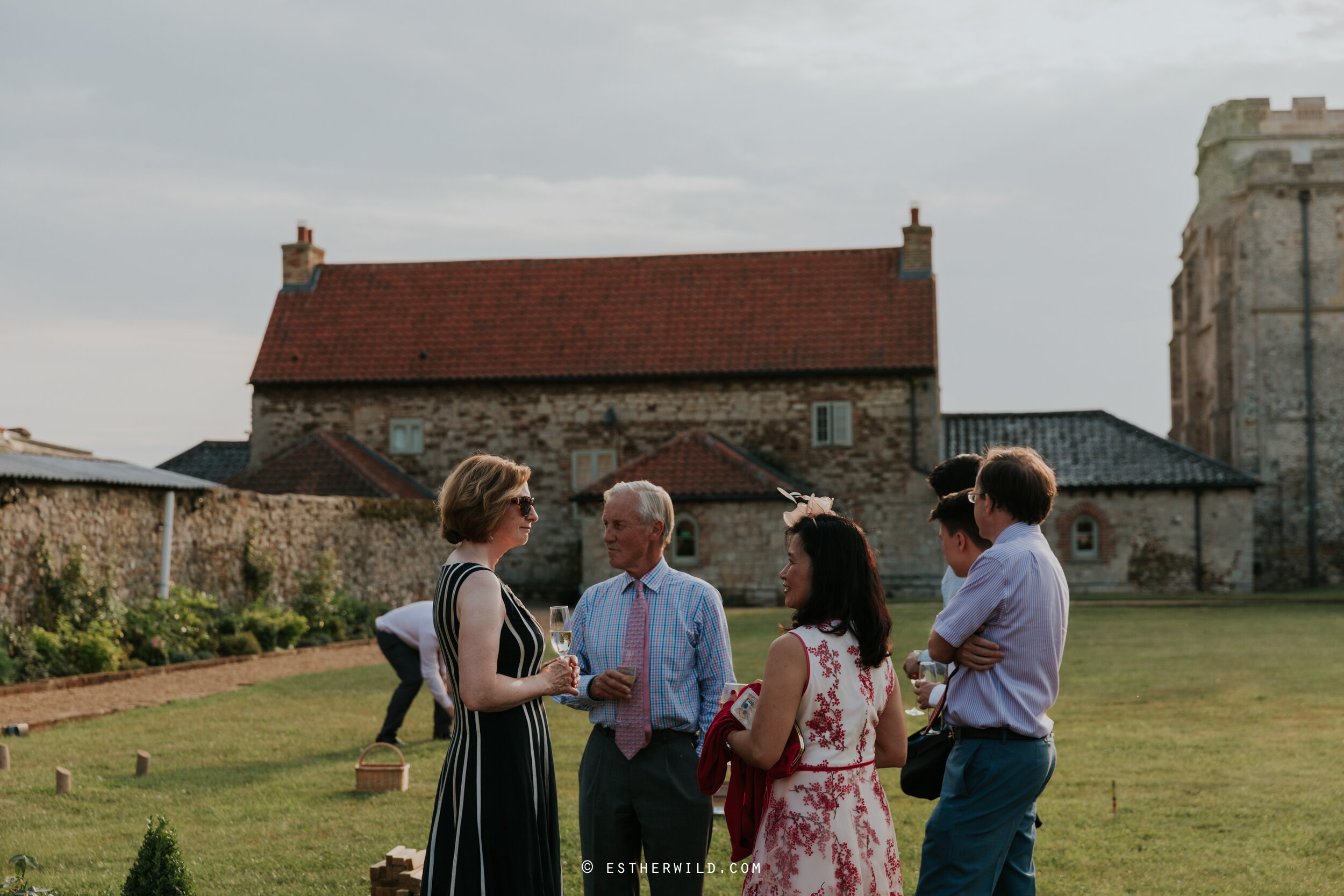 Pentney_Abbey_Kings_Lynn_Norfolk_Wedding_Esther_Wild_Photographer_©Esther_Wild_IMG_1461.jpg