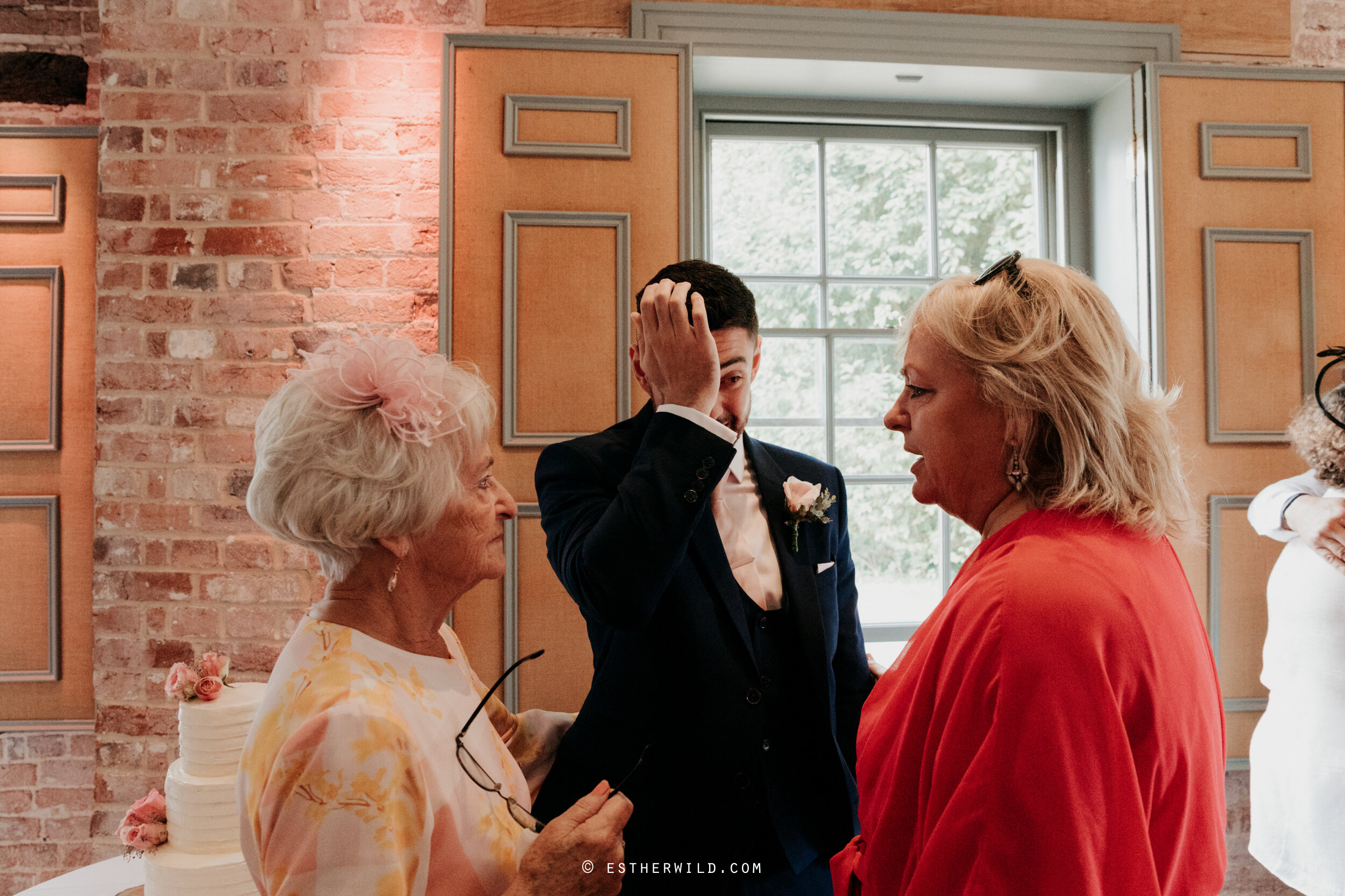 Kimberley_Hall_Norfolk_Wedding_Esther_Wild_Photographer_©Esther_Wild_615-IMG_1800.jpg