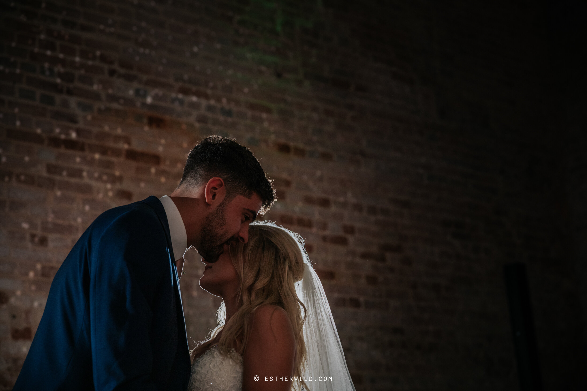 Kimberley_Hall_Norfolk_Wedding_Esther_Wild_Photographer_©Esther_Wild_723-IMG_2142.jpg