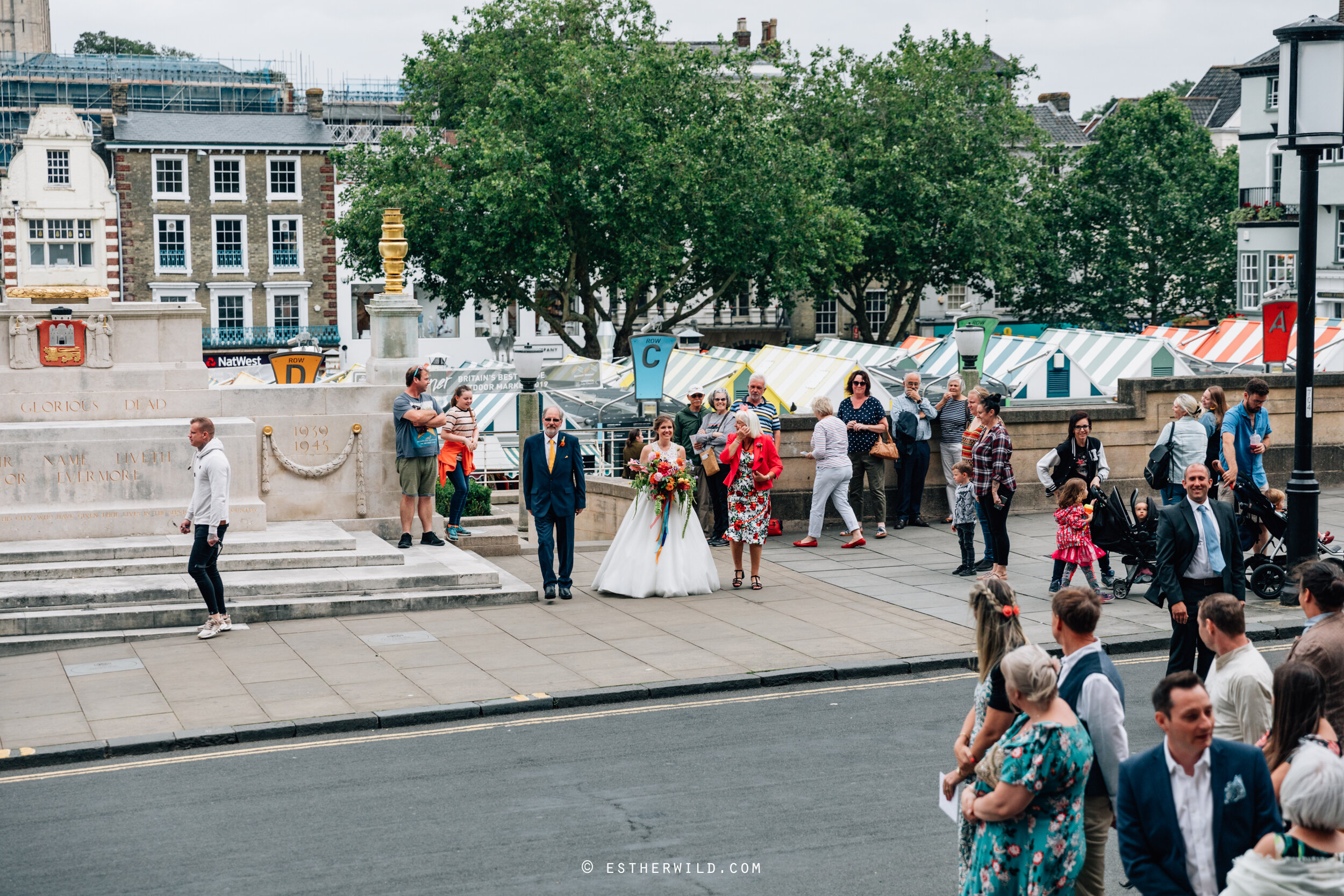 Town_Hall_Norwich_Norfolk_Wedding_Esther_Wild_Photographer_©Esther_Wild_169-IMG_8152.jpg