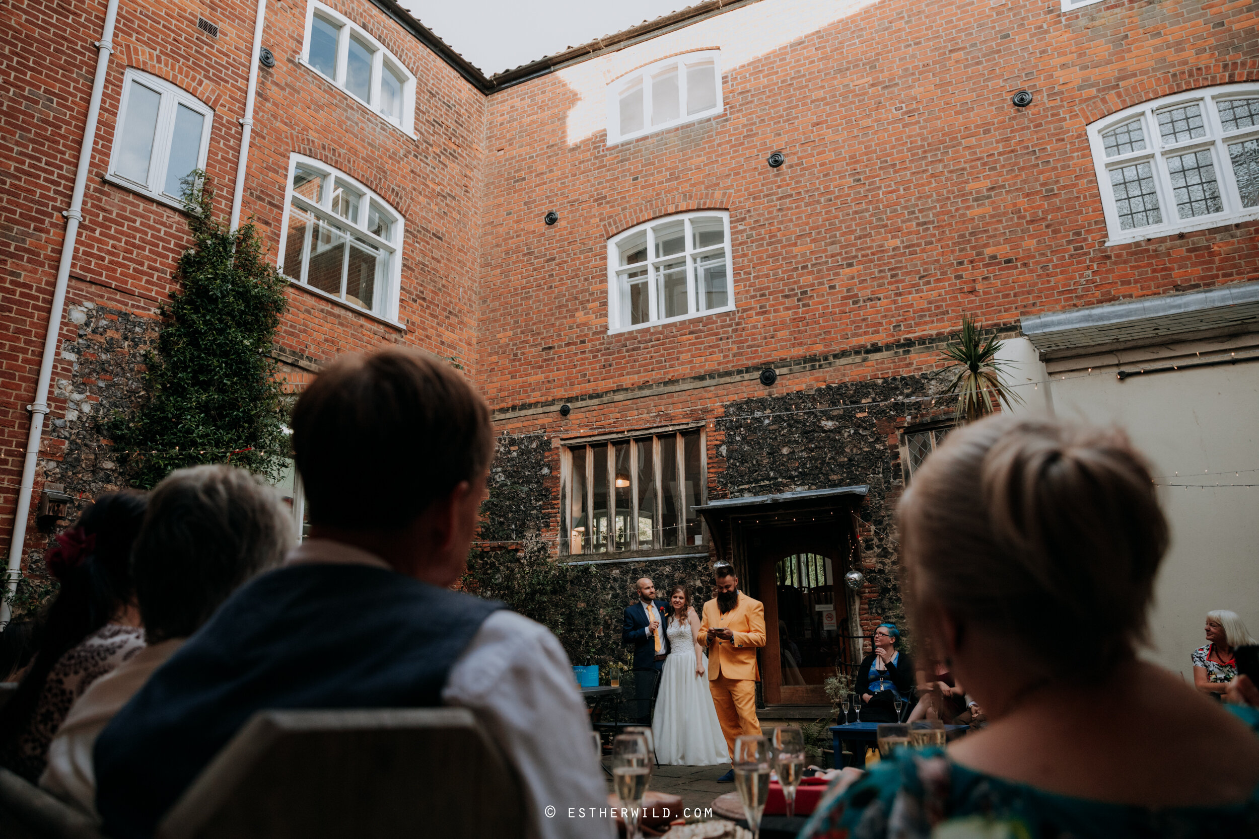 Town_Hall_Norwich_Norfolk_Wedding_Esther_Wild_Photographer_©Esther_Wild_593-IMG_9441.jpg