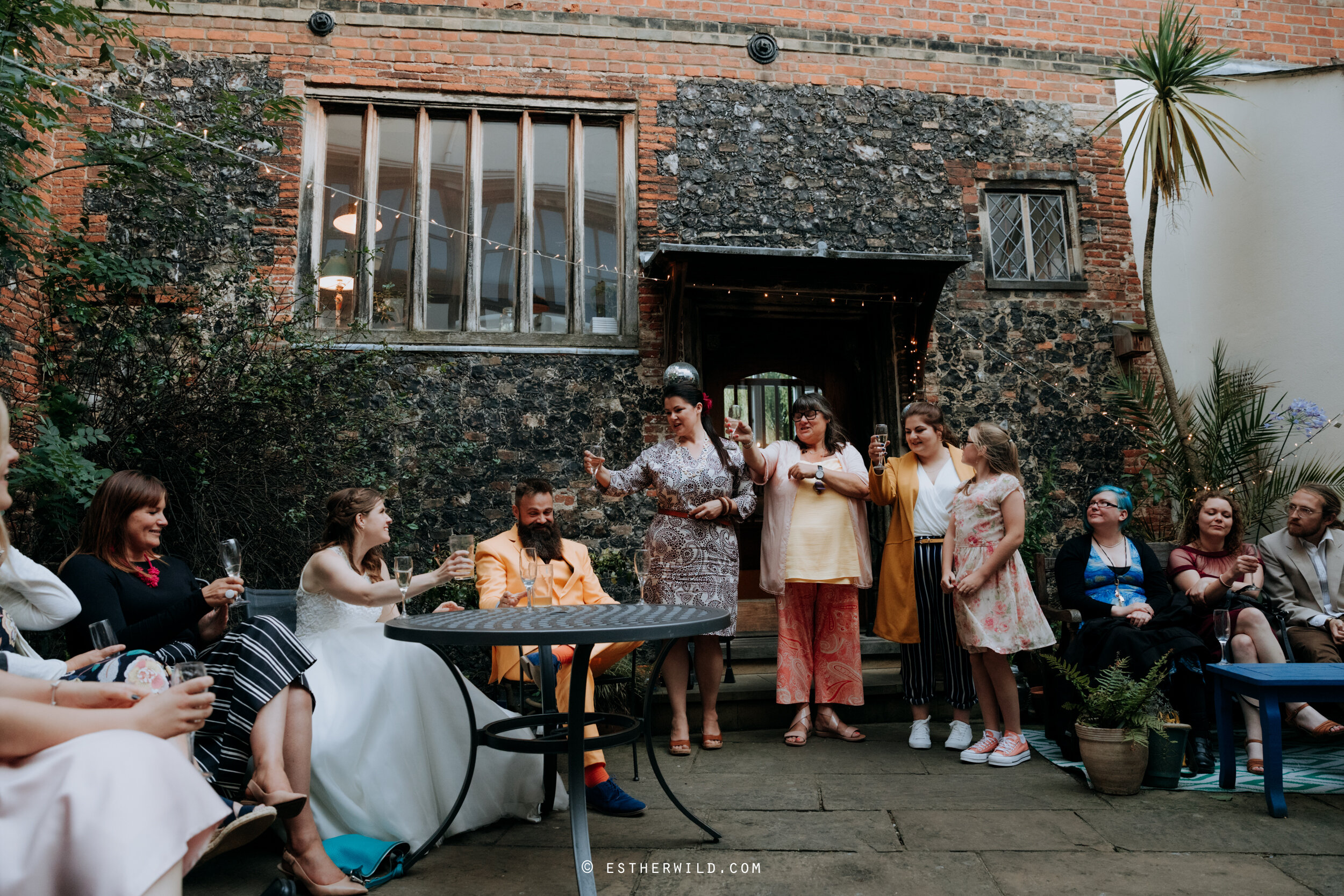 Town_Hall_Norwich_Norfolk_Wedding_Esther_Wild_Photographer_©Esther_Wild_627-IMG_9582.jpg