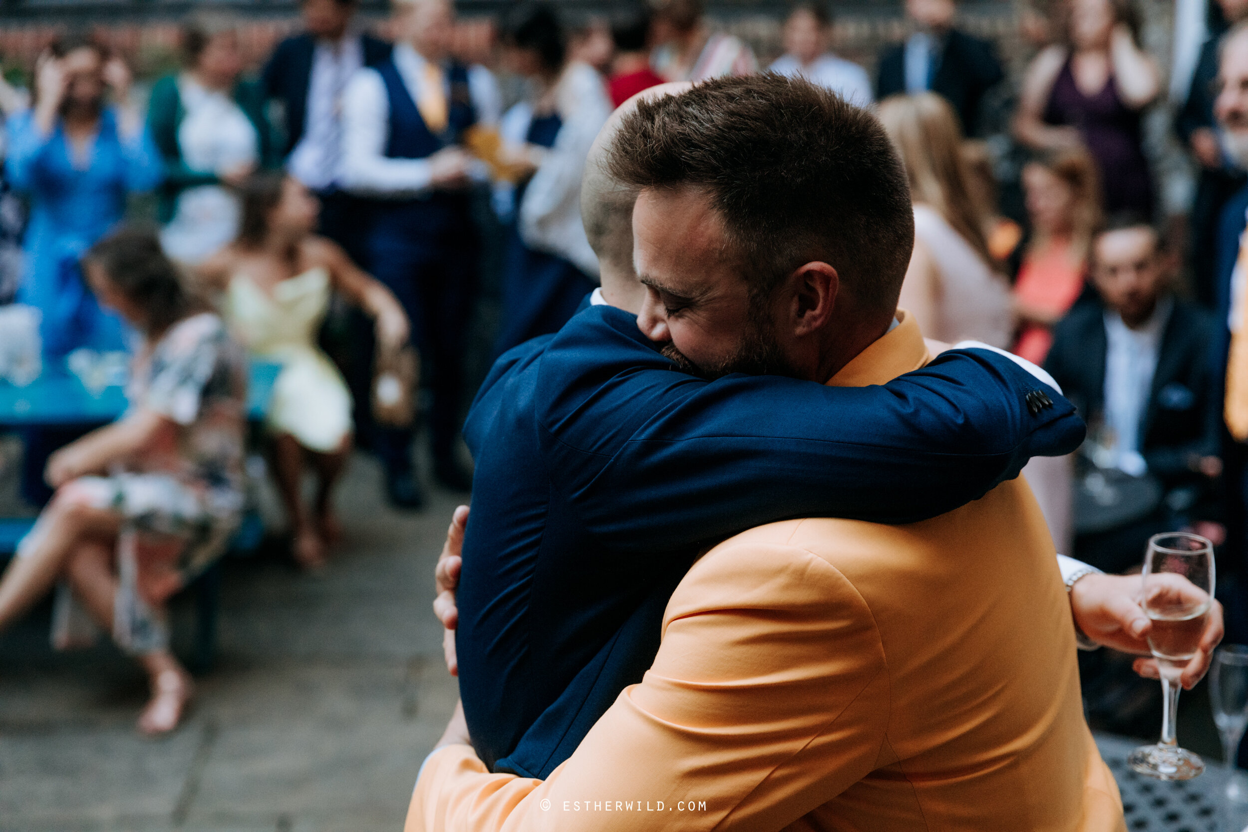 Town_Hall_Norwich_Norfolk_Wedding_Esther_Wild_Photographer_©Esther_Wild_654-IMG_9655.jpg