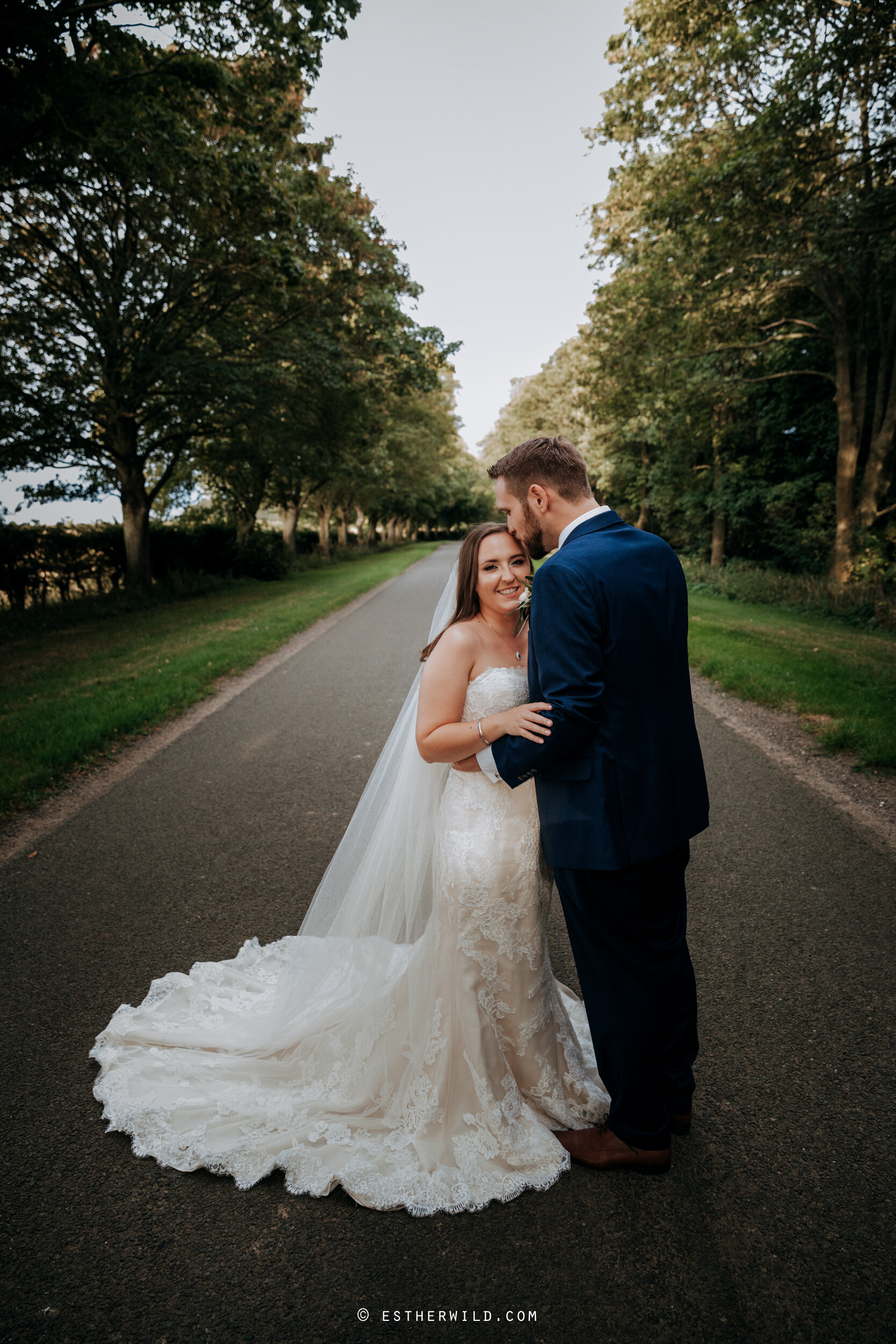 Ffolkes_Arms_Kings_Lynn_Norfolk_Wedding_Esther_Wild_Photographer_©Esther_Wild_530-IMG_1442.jpg