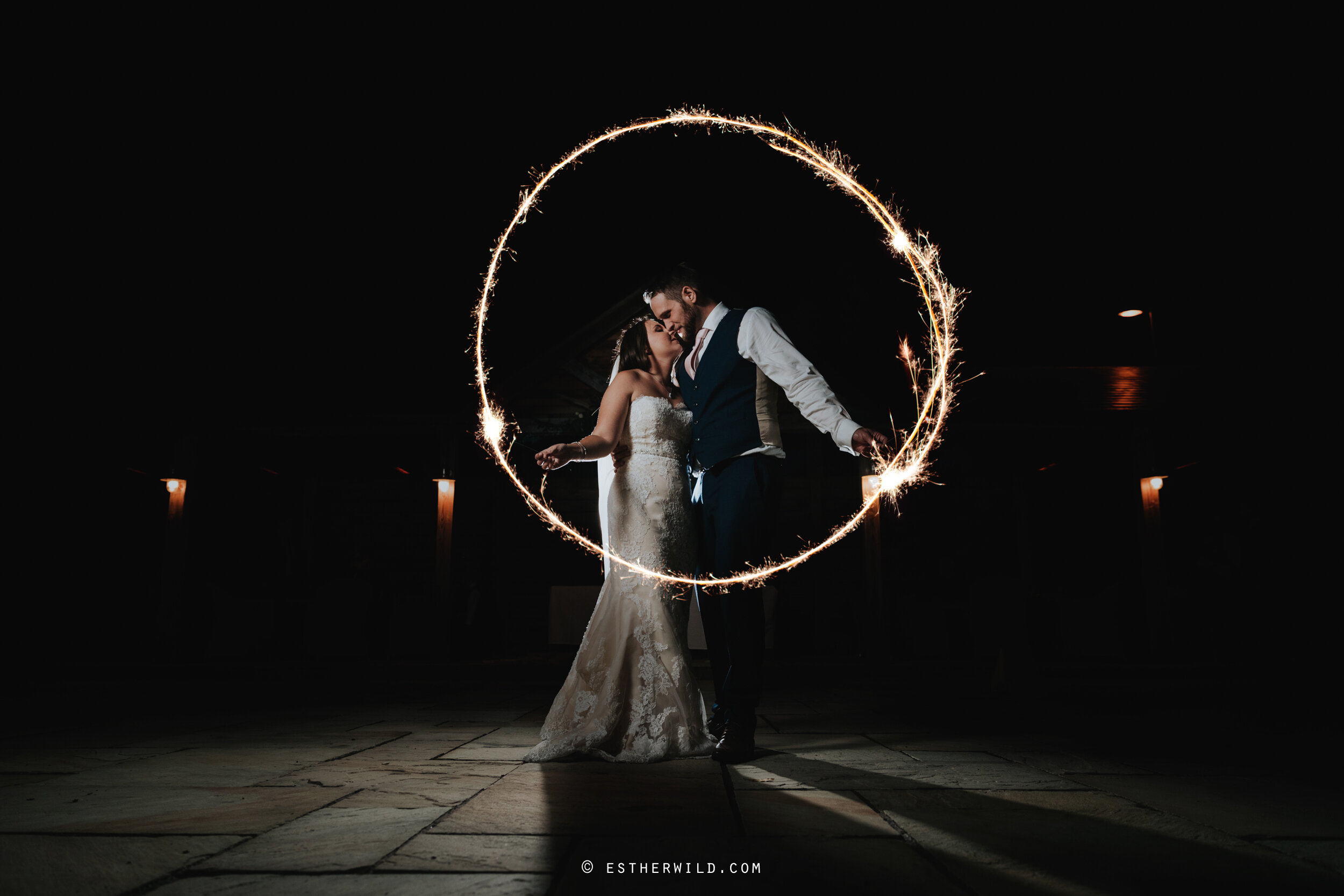 Ffolkes_Arms_Kings_Lynn_Norfolk_Wedding_Esther_Wild_Photographer_©Esther_Wild_758-IMG_2118-2.jpg