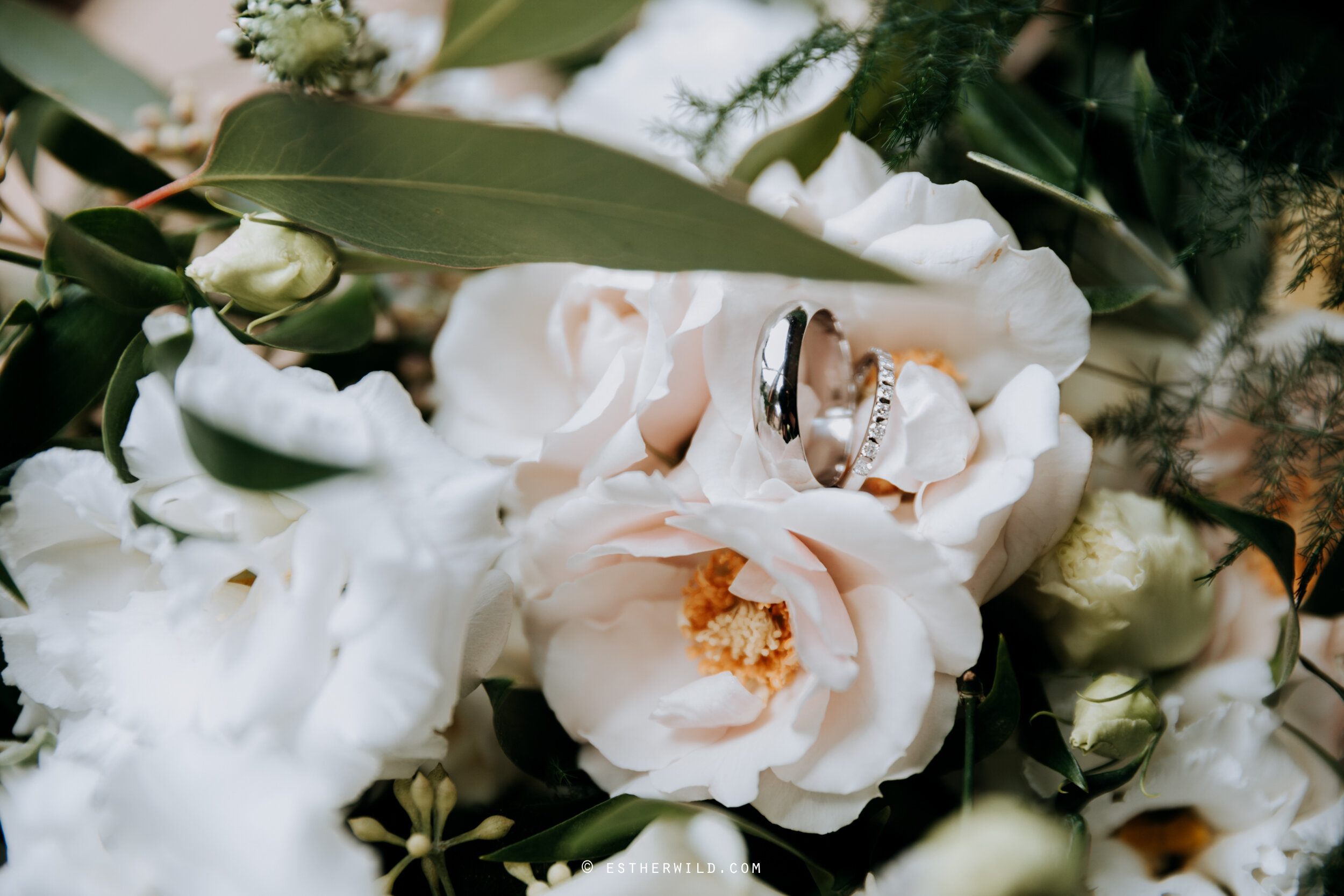 Cley_Barn_Drift_Norfolk_Wedding_Venue_Documentary_Photographer_Photography_Elopement©Esther_Wild_38-IMG_0141.jpg