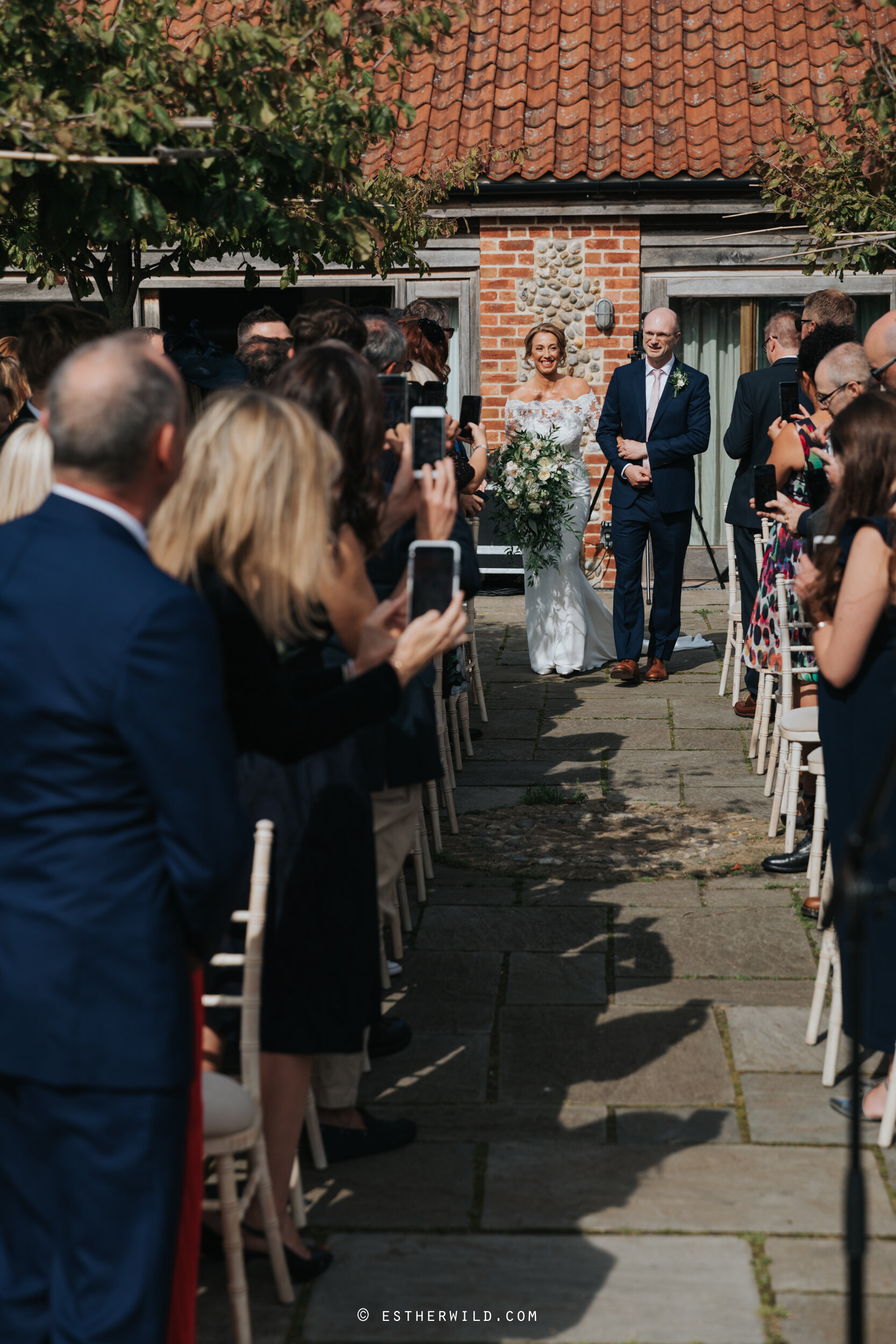 Cley_Barn_Drift_Norfolk_Wedding_Venue_Documentary_Photographer_Photography_Elopement©Esther_Wild_134-IMG_0380.jpg