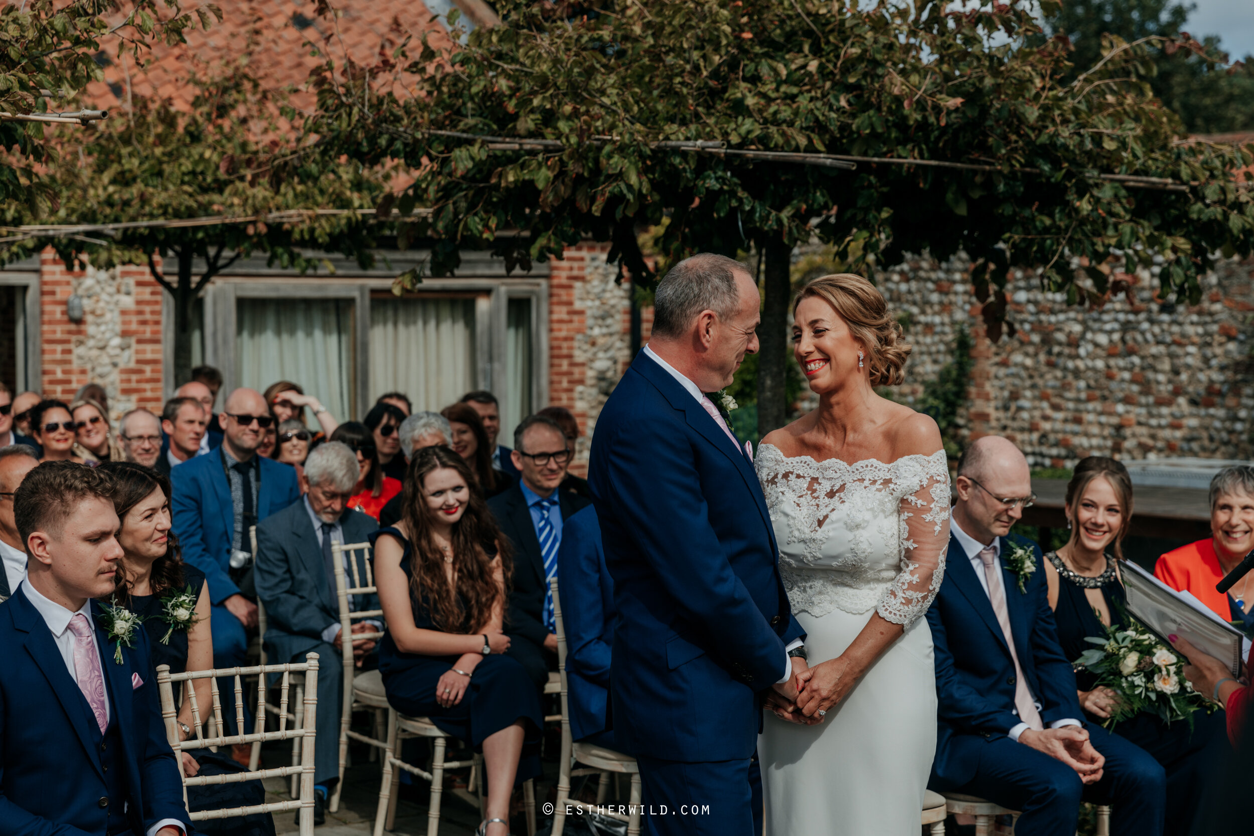 Cley_Barn_Drift_Norfolk_Wedding_Venue_Documentary_Photographer_Photography_Elopement©Esther_Wild_157-IMG_0413.jpg