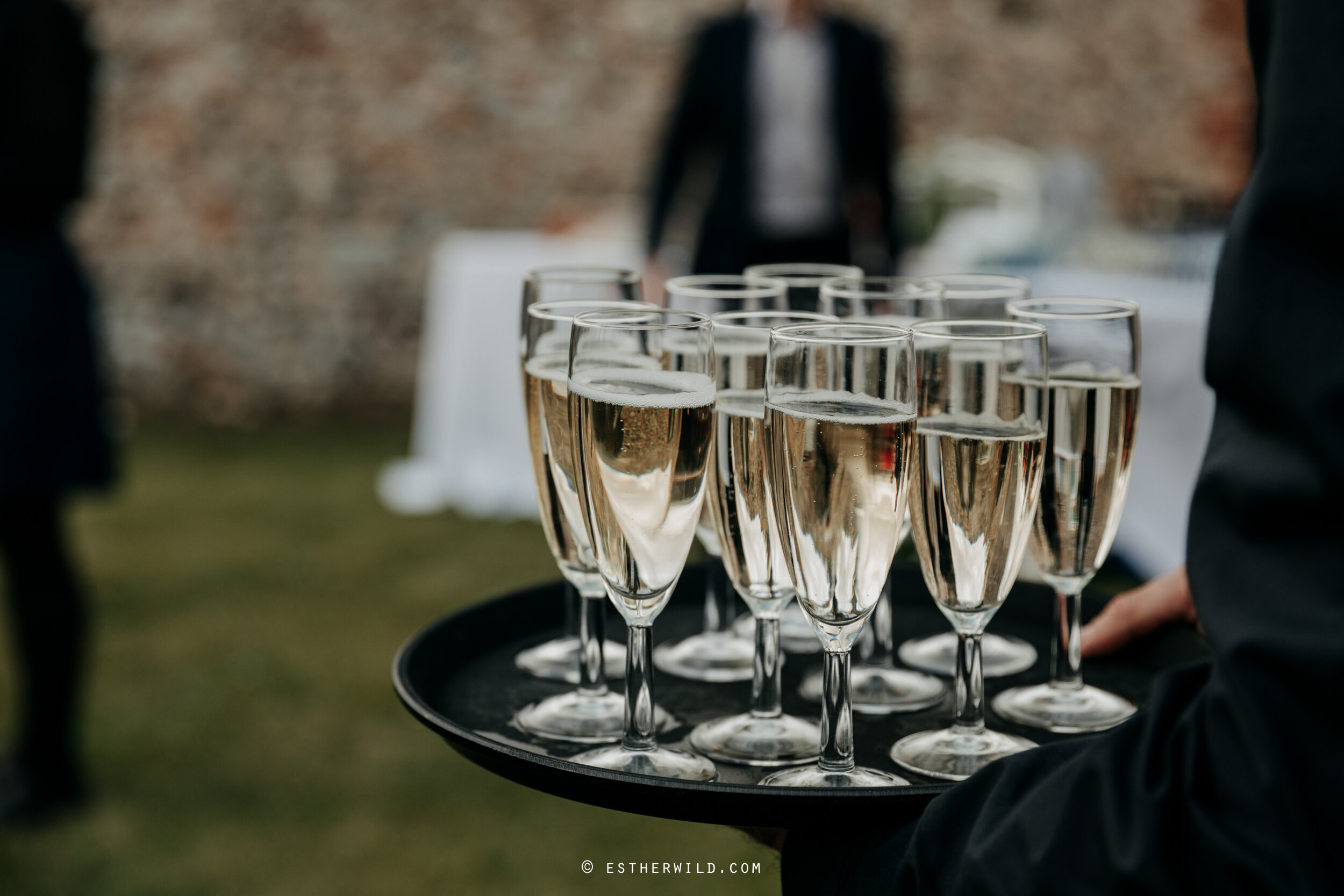 Cley_Barn_Drift_Norfolk_Wedding_Venue_Documentary_Photographer_Photography_Elopement©Esther_Wild_250-IMG_0652.jpg