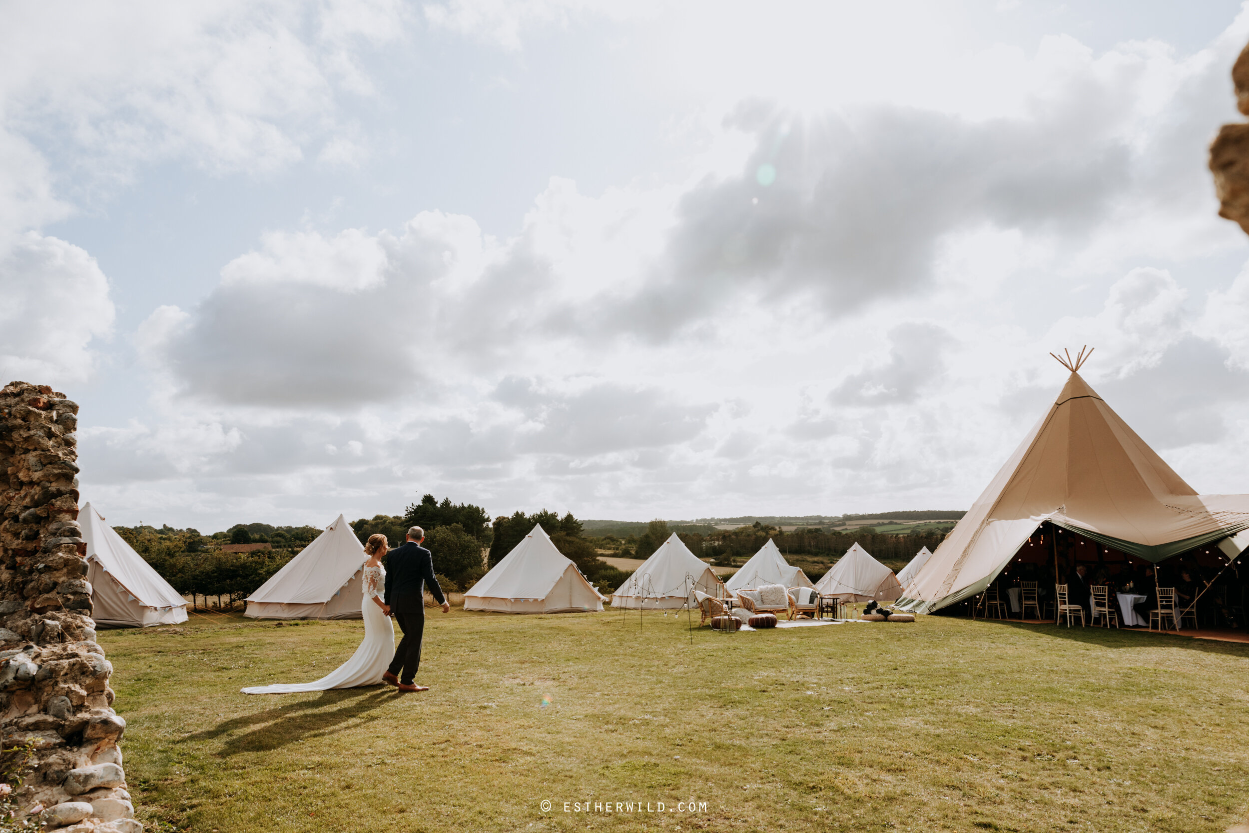 Cley_Barn_Drift_Norfolk_Wedding_Venue_Documentary_Photographer_Photography_Elopement©Esther_Wild_368-IMG_0957.jpg