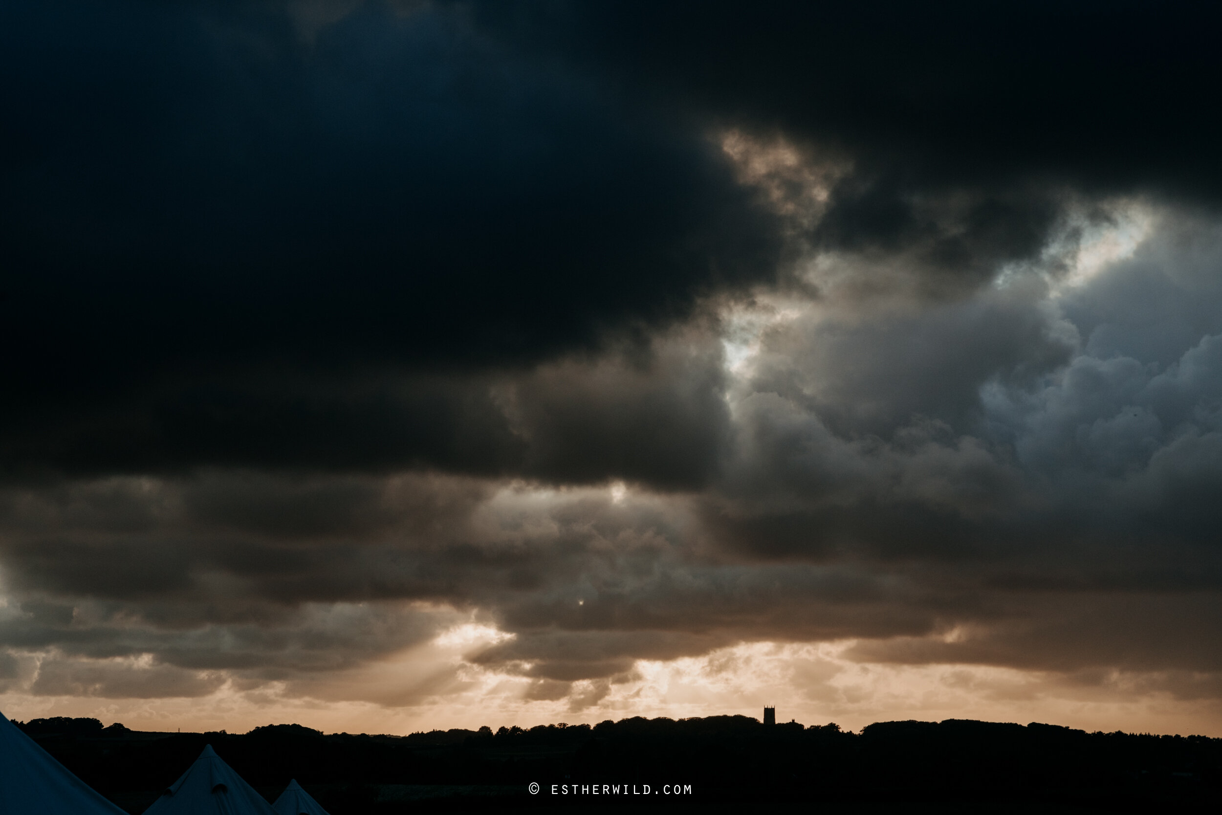 Cley_Barn_Drift_Norfolk_Wedding_Venue_Documentary_Photographer_Photography_Elopement©Esther_Wild_468-IMG_1291.jpg