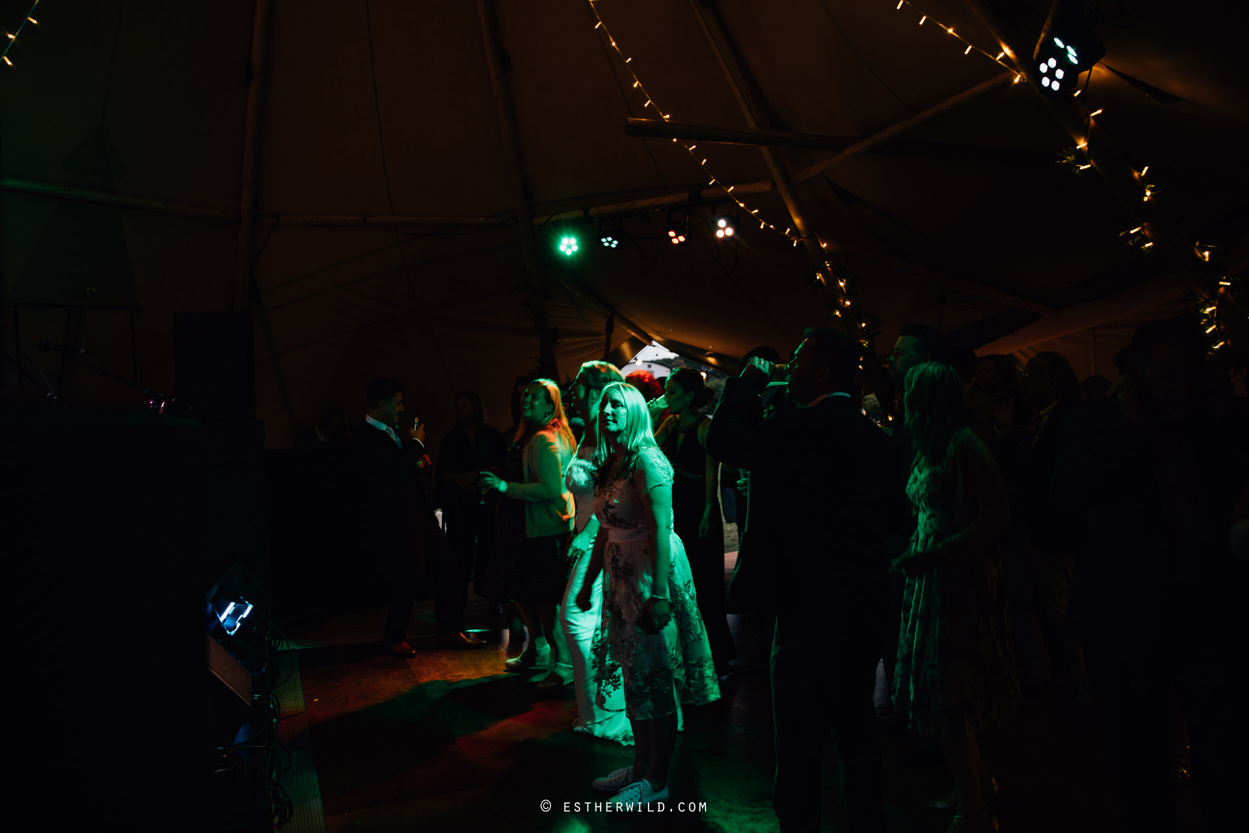 Cley_Barn_Drift_Norfolk_Wedding_Venue_Documentary_Photographer_Photography_Elopement©Esther_Wild_515-IMG_1426.jpg