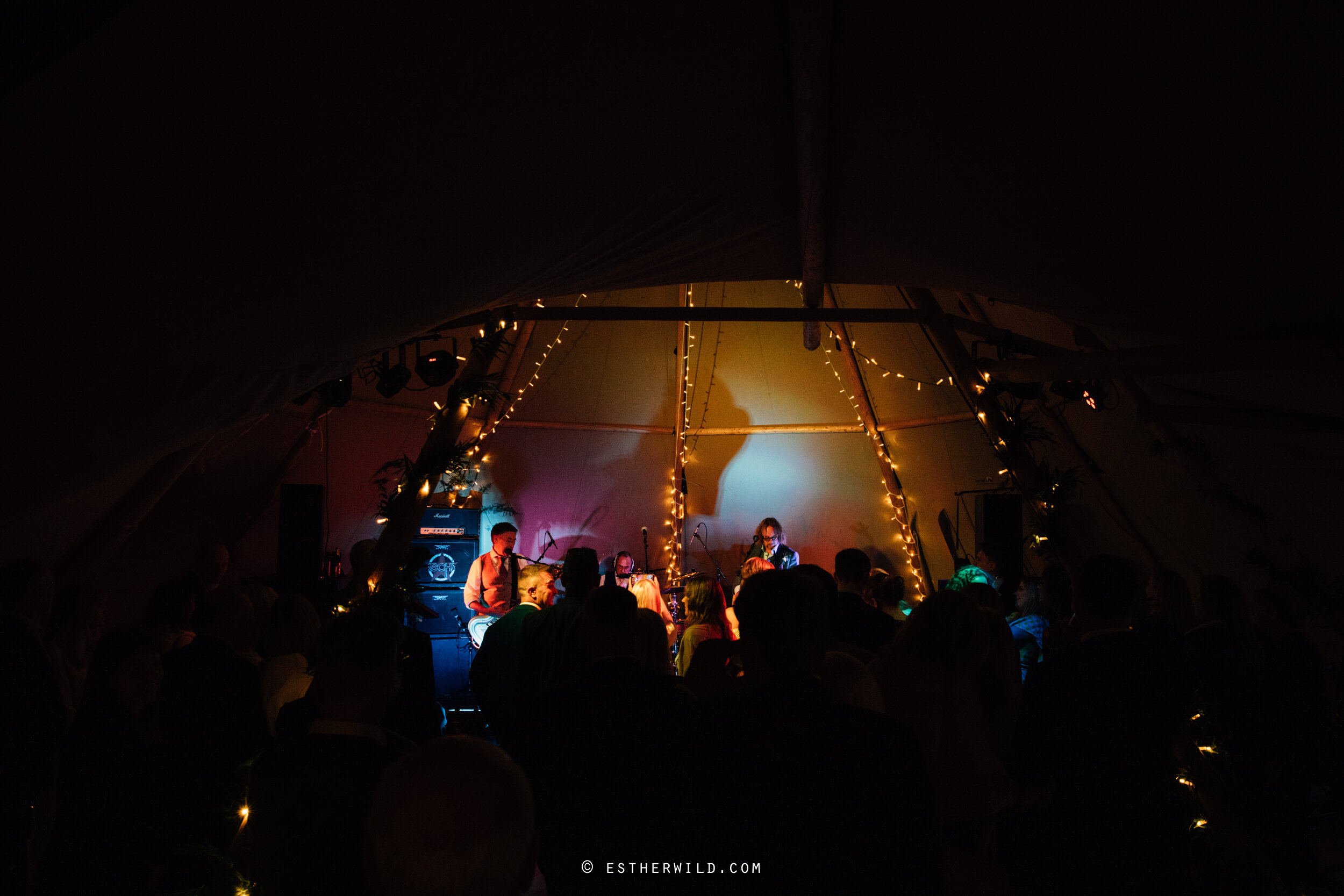 Cley_Barn_Drift_Norfolk_Wedding_Venue_Documentary_Photographer_Photography_Elopement©Esther_Wild_519-IMG_1446.jpg