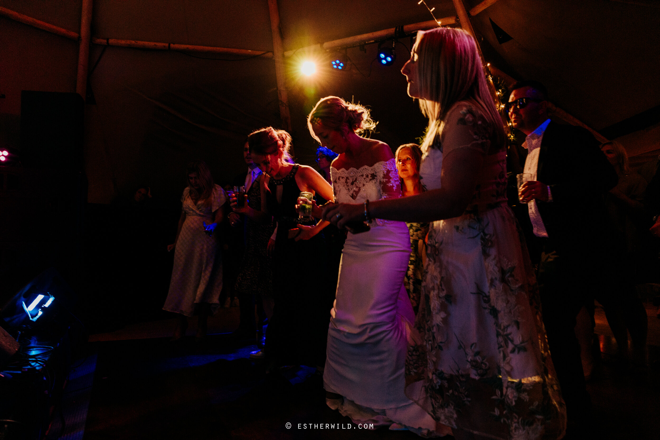 Cley_Barn_Drift_Norfolk_Wedding_Venue_Documentary_Photographer_Photography_Elopement©Esther_Wild_562-IMG_1663.jpg