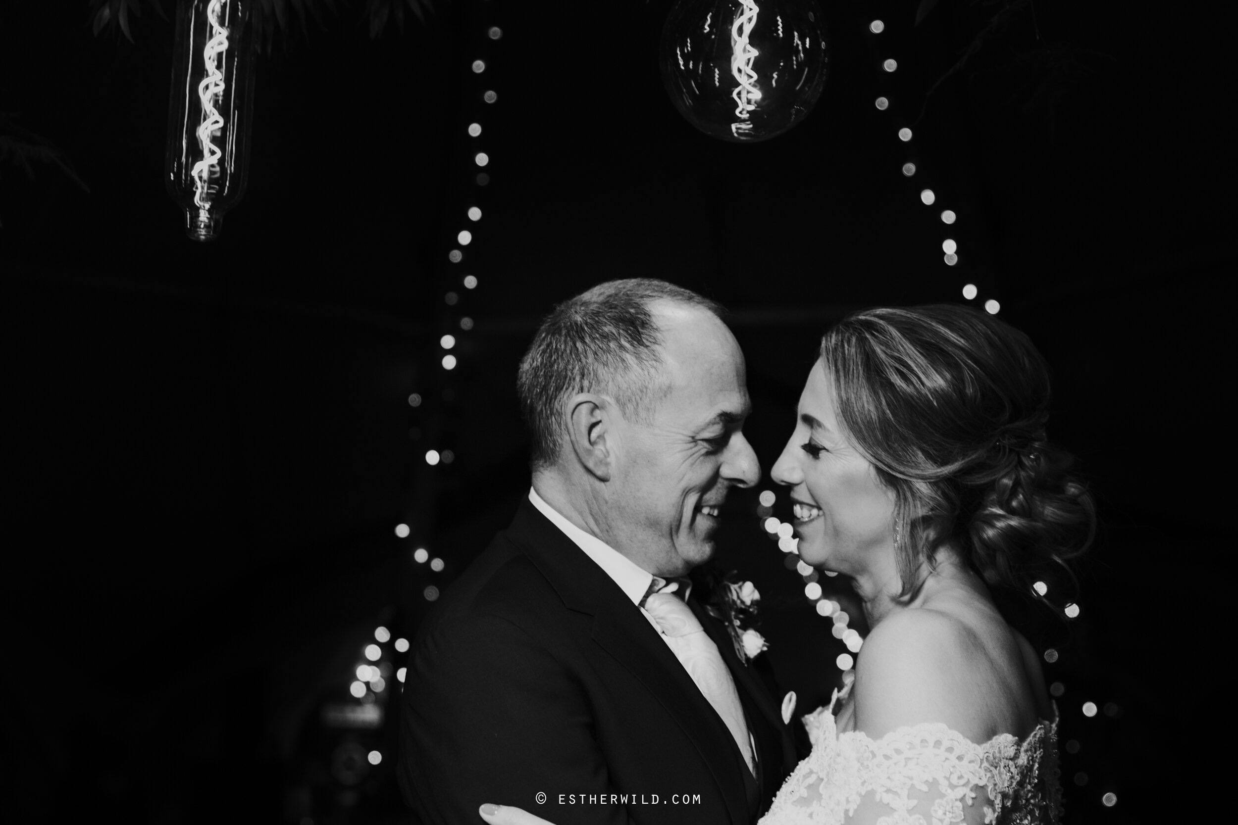 Cley_Barn_Drift_Norfolk_Wedding_Venue_Documentary_Photographer_Photography_Elopement©Esther_Wild_591-IMG_1780.jpg