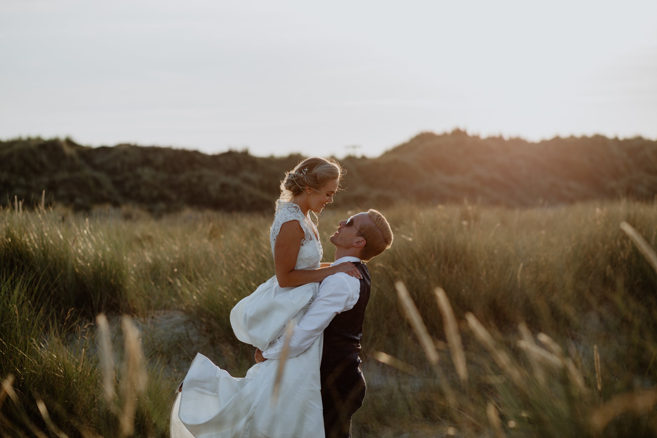 Norfolk_Beach_Somerton_Wedding_Photographer_EstherWild-588.jpg