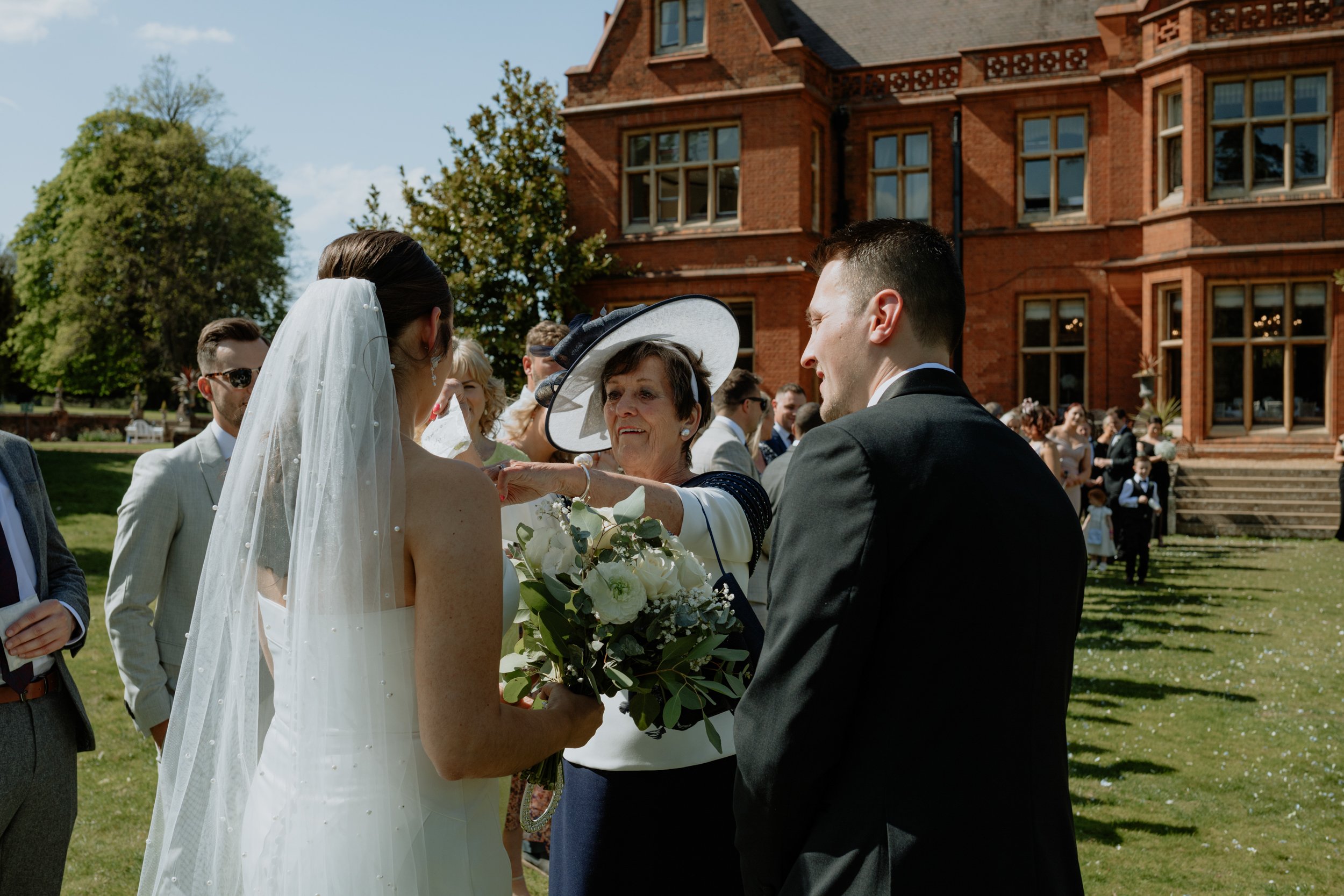 Holmewood_Wedding_Photographer_EstherWild-281.jpg