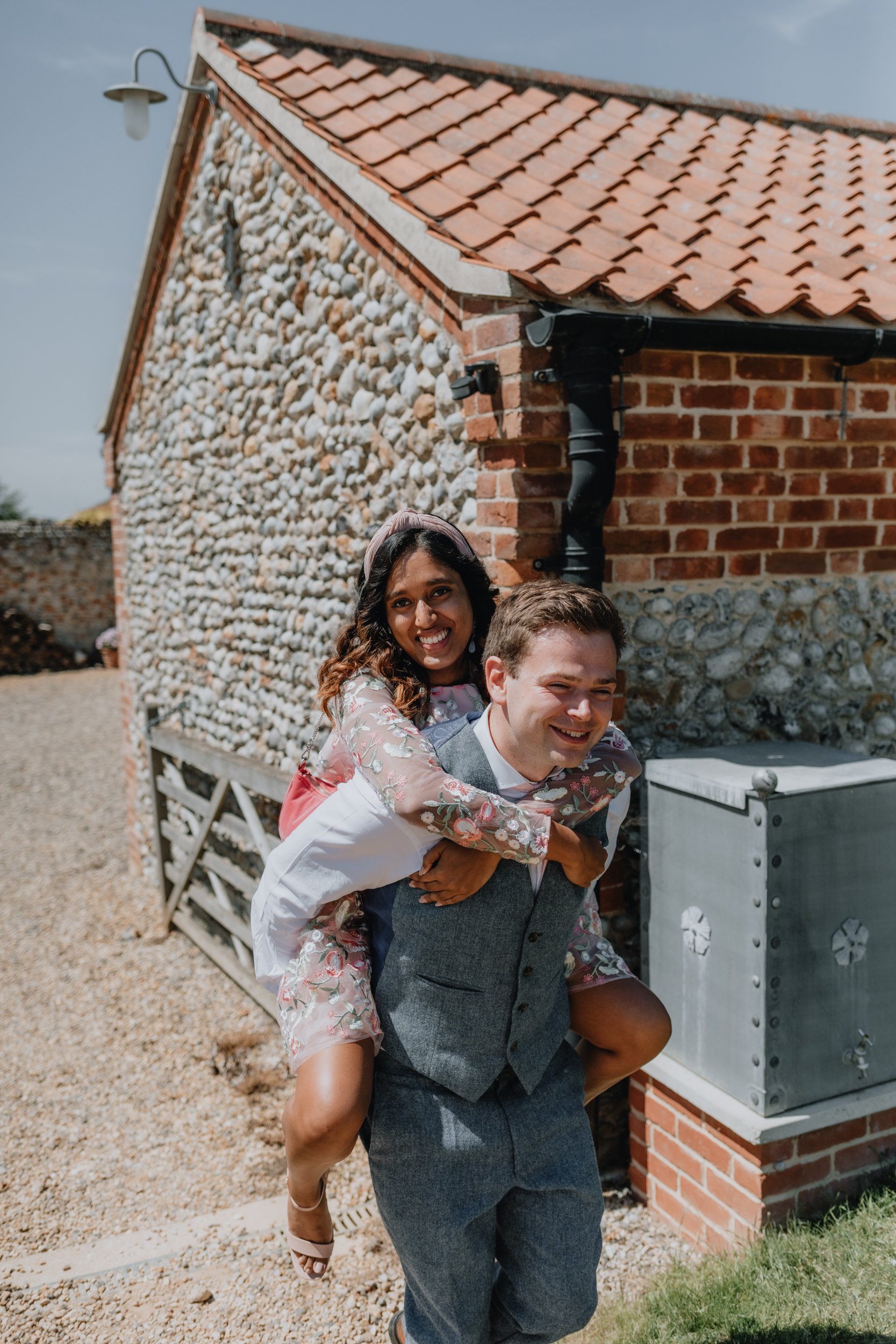 Barn_Drift_Norfolk_Beach_Wedding_Photographer_EstherWild-309.jpg