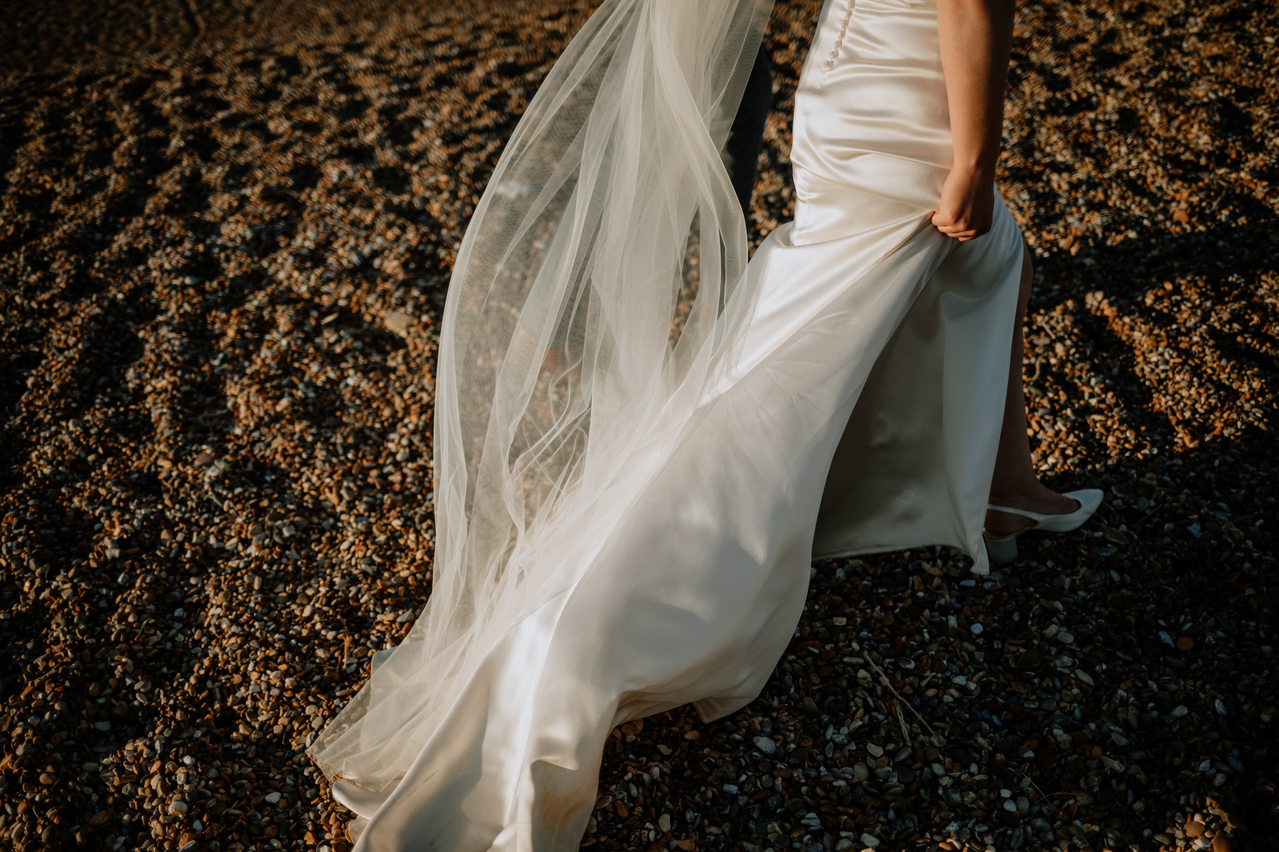 Barn_Drift_Norfolk_Beach_Wedding_Photographer_EstherWild-503.jpg