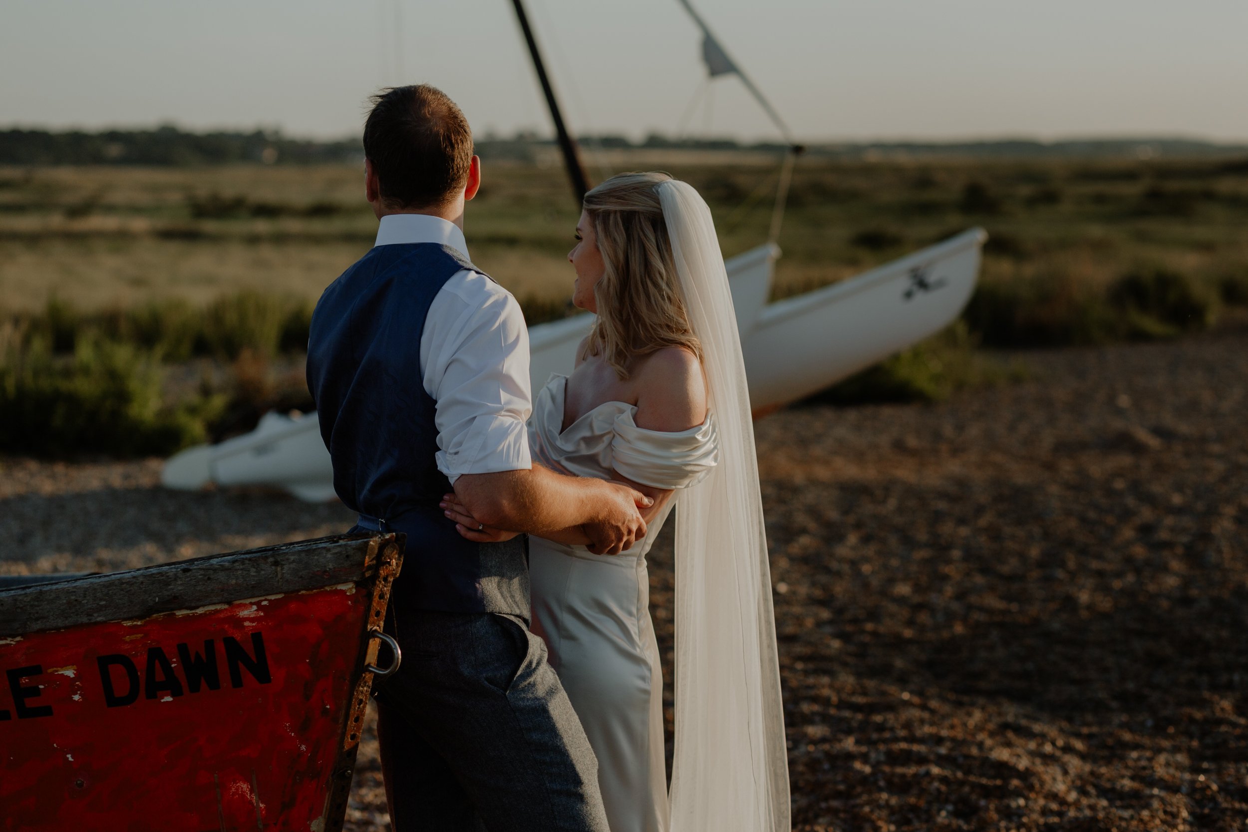 Barn_Drift_Norfolk_Beach_Wedding_Photographer_EstherWild-588.jpg