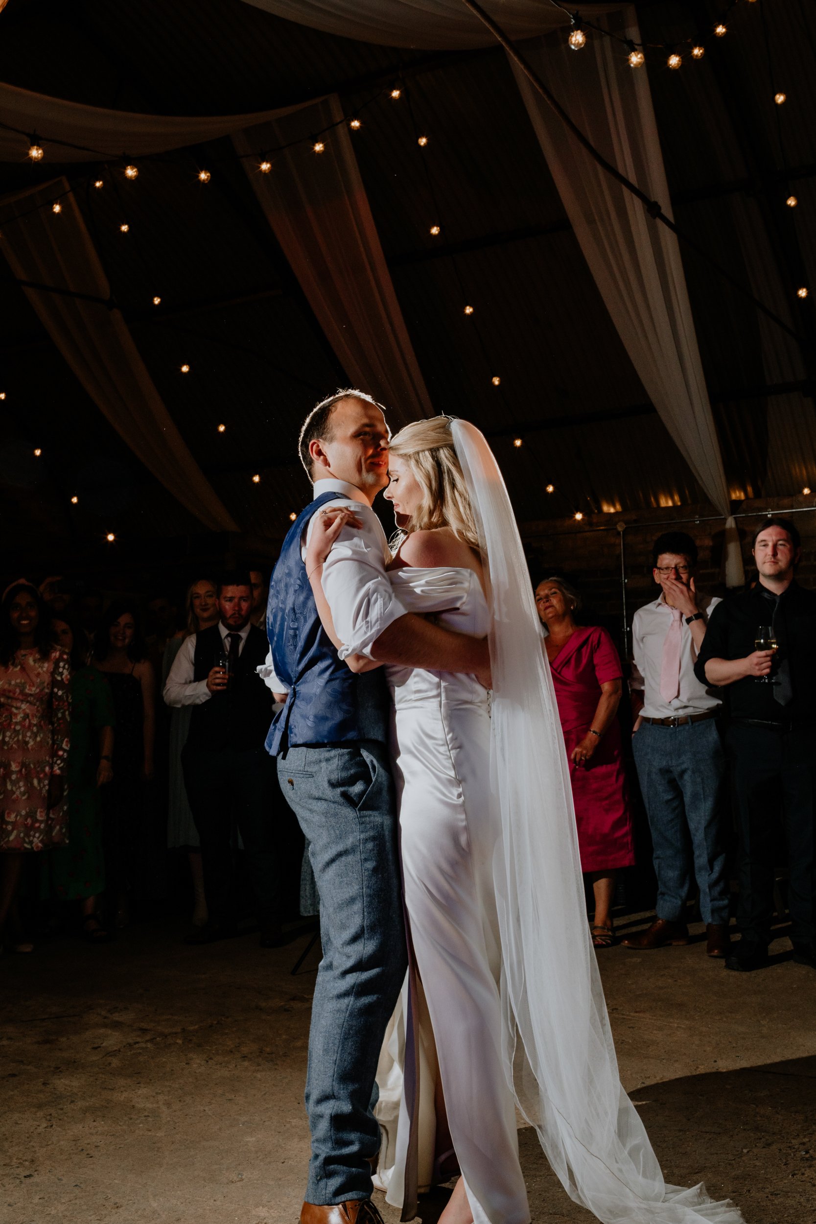 Barn_Drift_Norfolk_Beach_Wedding_Photographer_EstherWild-623.jpg