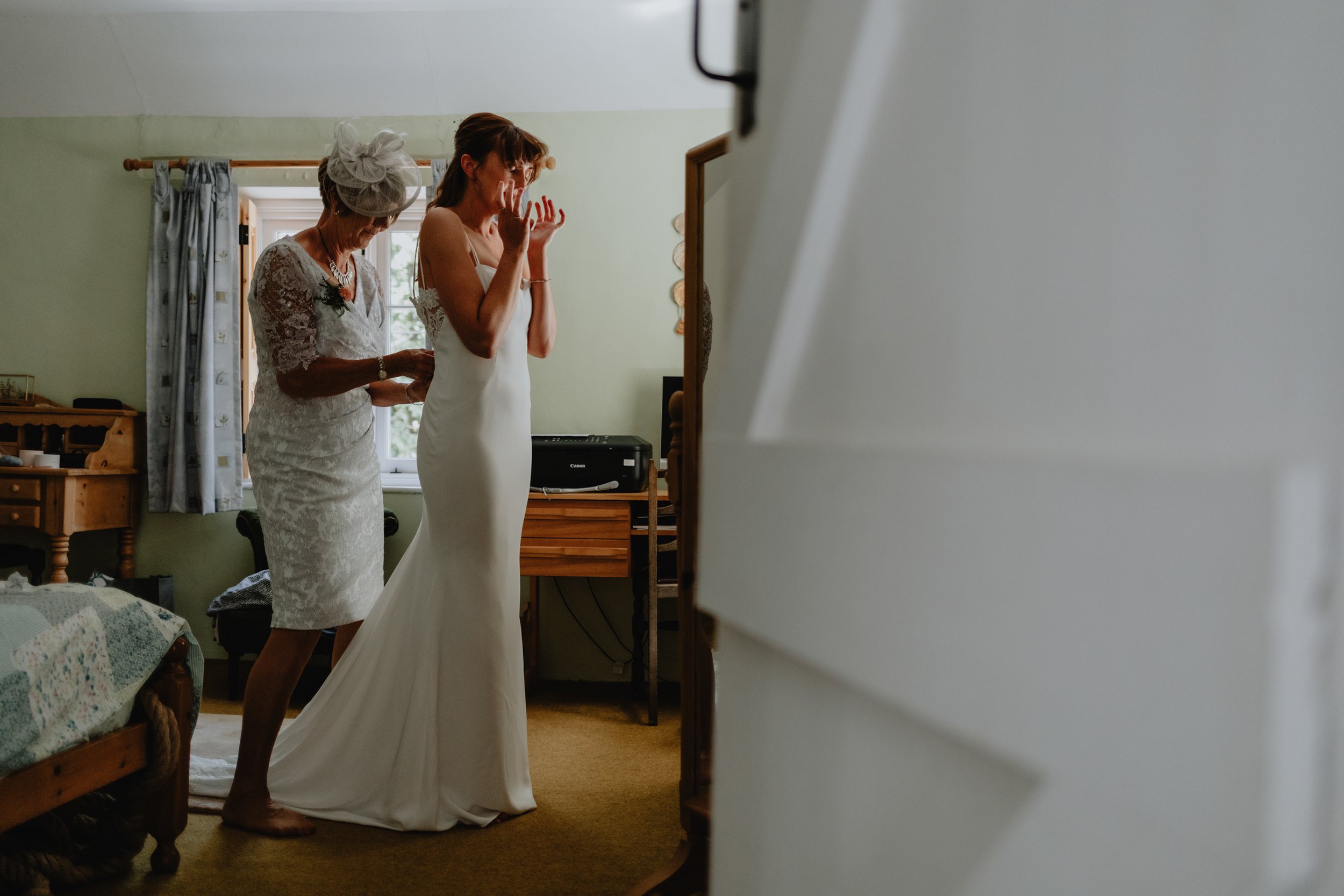 Esther_Wild_Wedding_Photographer-26.jpg