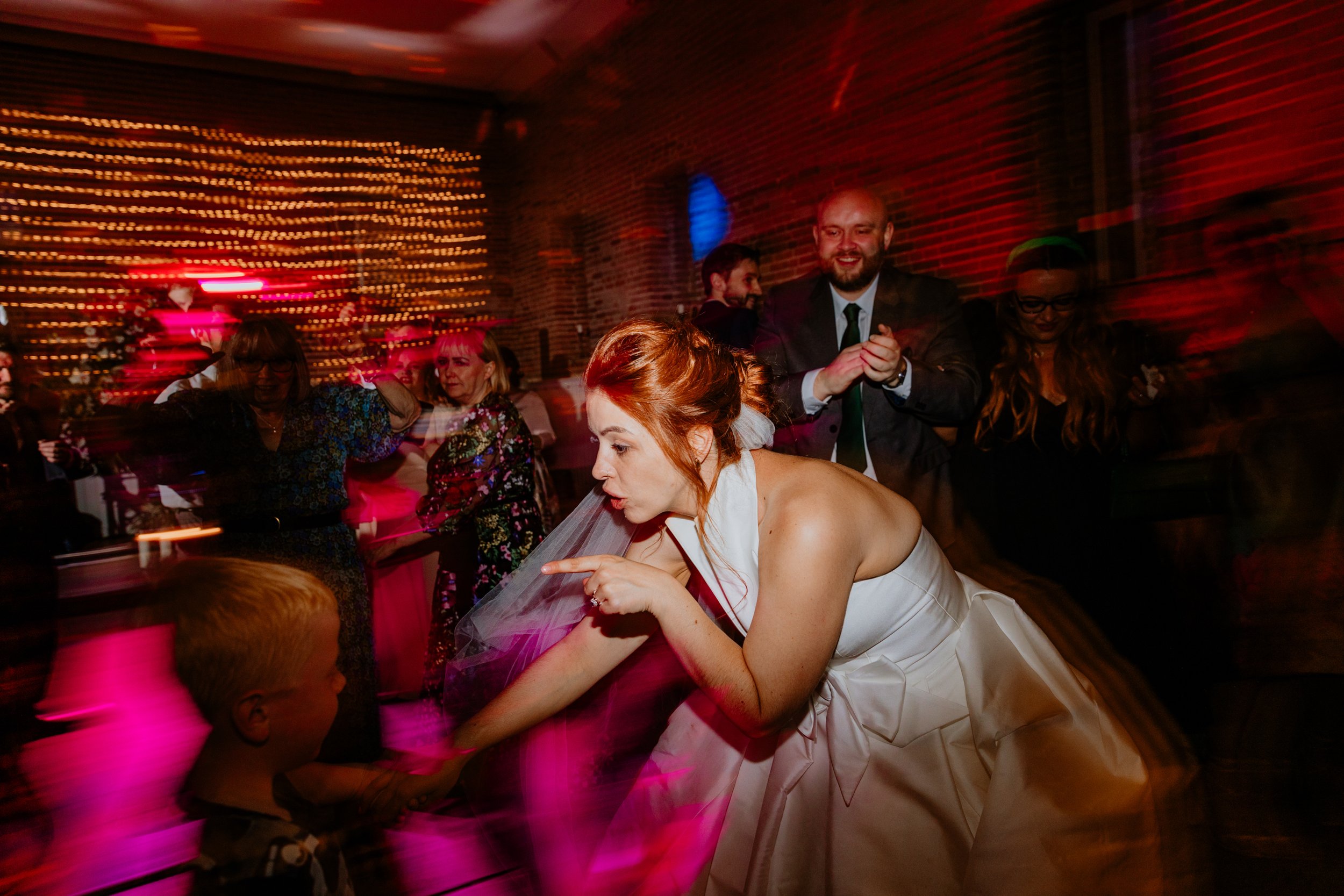 Esther_Wild_Wedding_Photographer-182.jpg