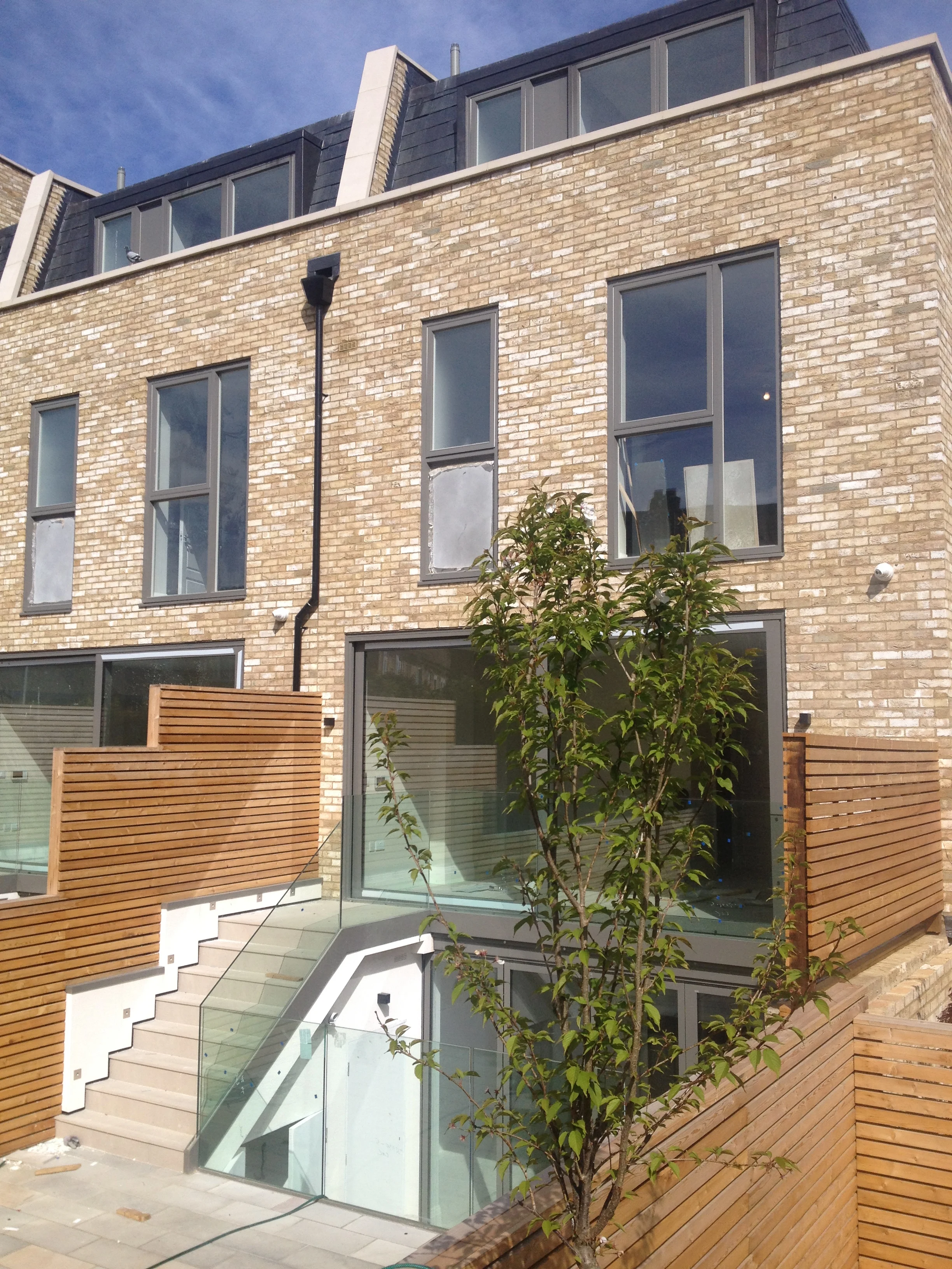 Housing, Bridge St, Chiswick, London W4