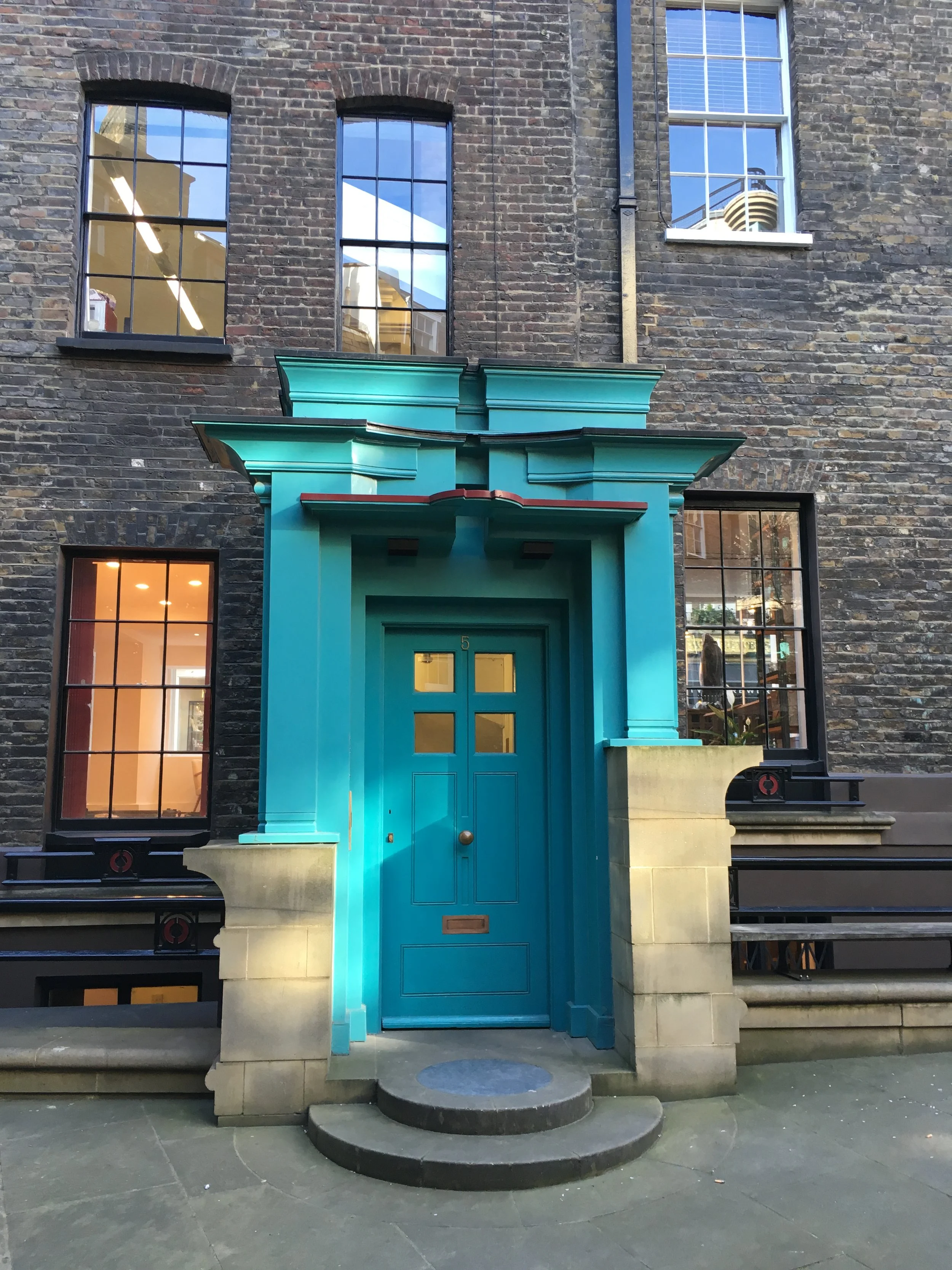 Comyn Ching Triangle_ Ching Court_doorcase.JPG