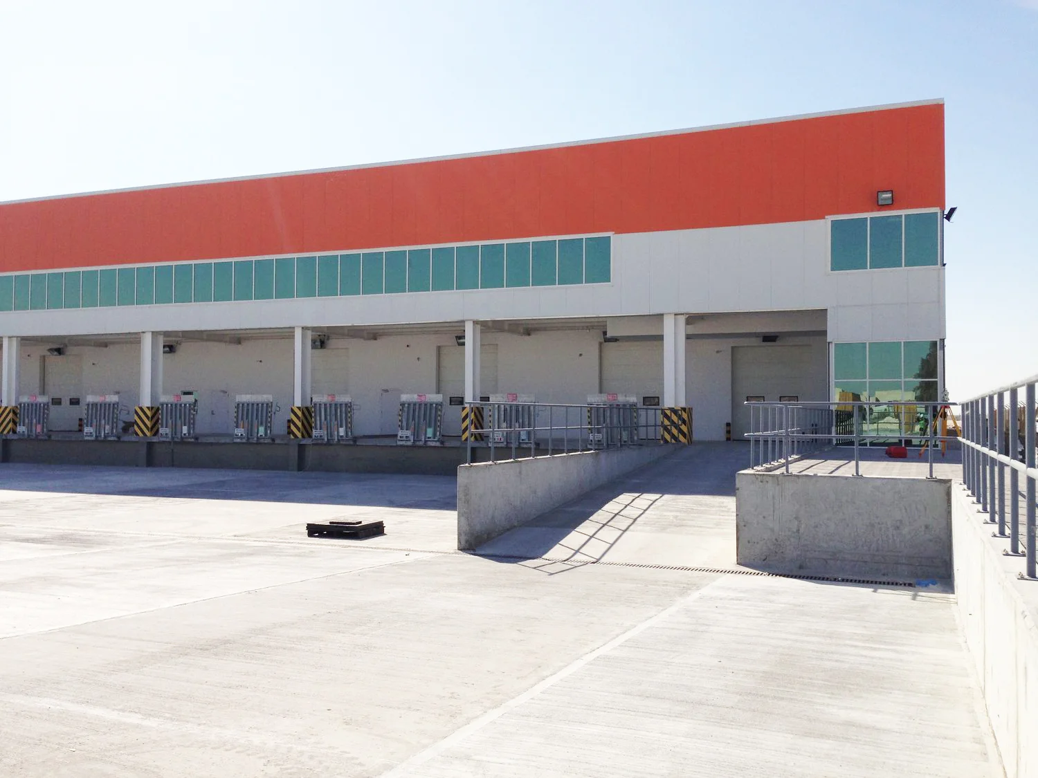 Logistics, TNT Dammam Middle East