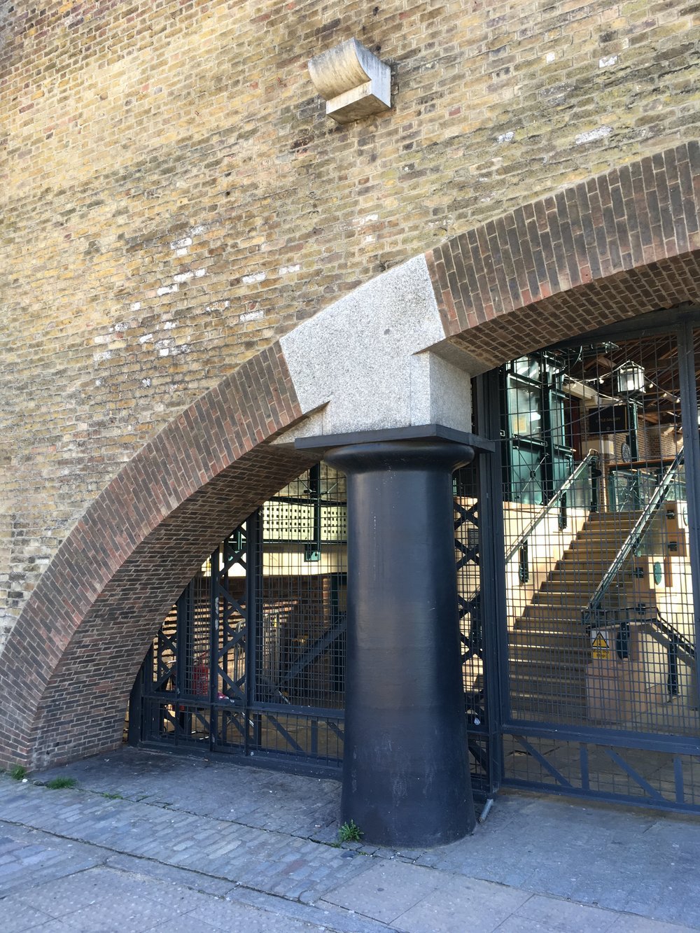 Guided tour London Tobacco Dock