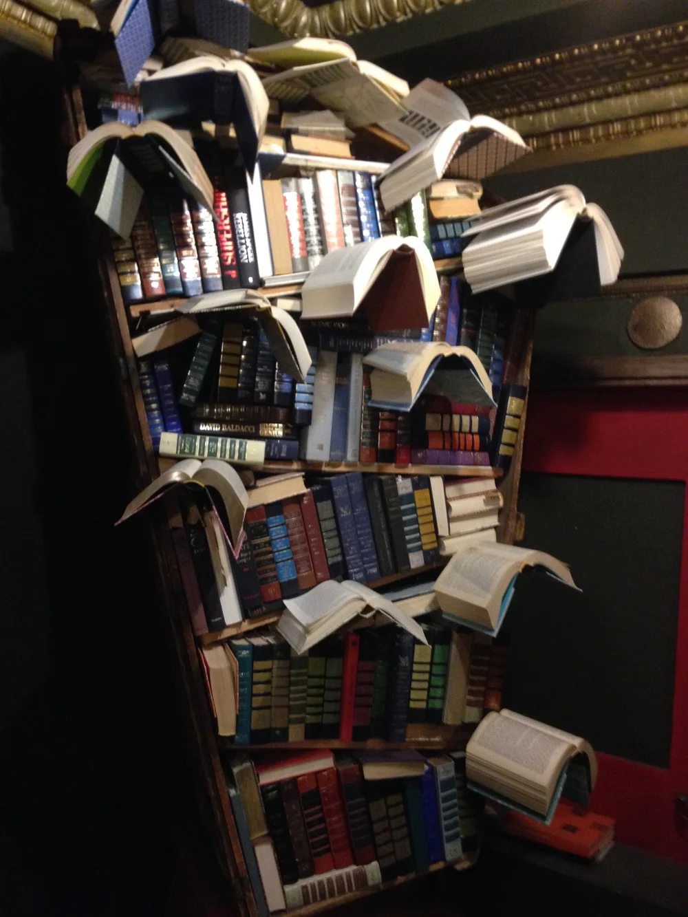 Last Bookstore 1.jpg