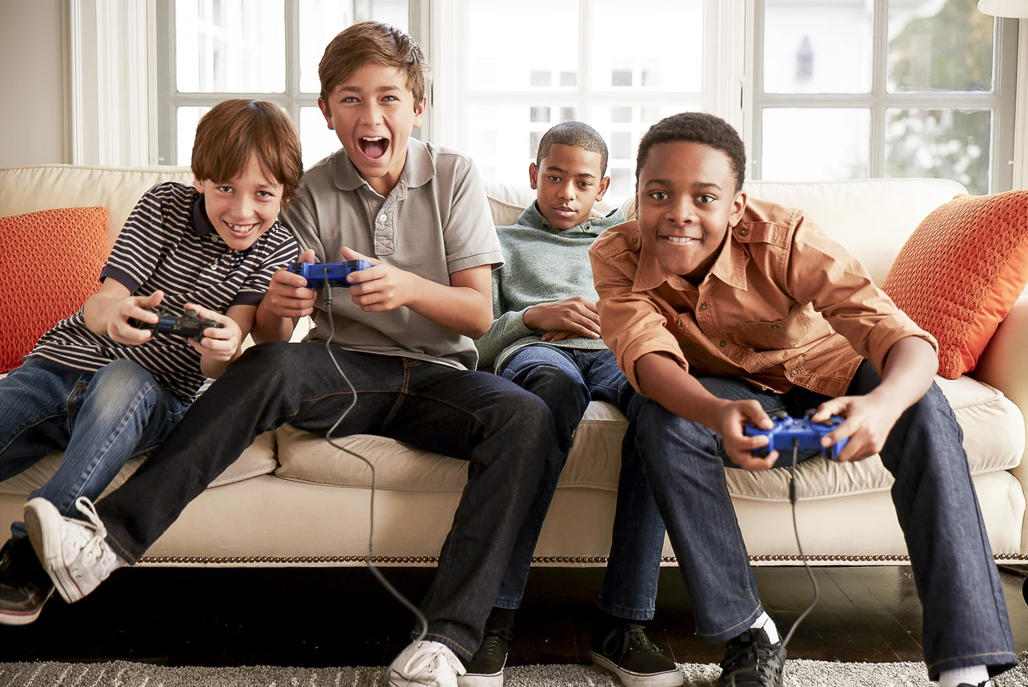 10-14_Patient_VideoGames_Living_Room_01_0055 as Smart Object-1.jpg