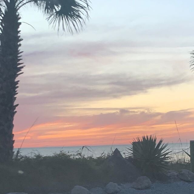 Never gets old. #florida#sunsets