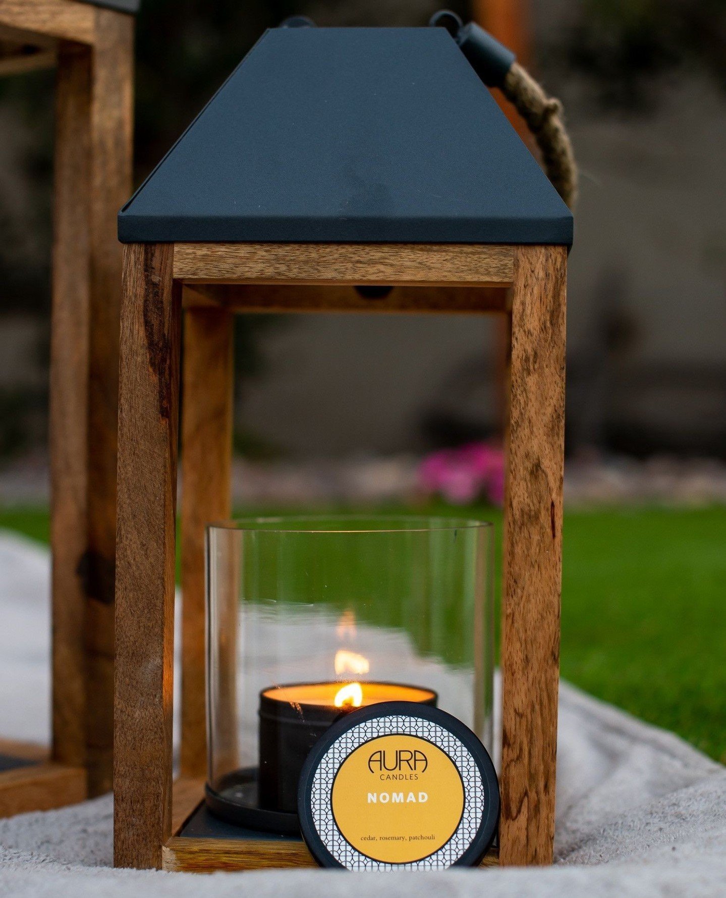 Light up your outdoor adventures with our Travel Candles! 🌟🕯️ Whether it's a cozy campfire or a starry night picnic, our candles are here to set the mood. ⁠
Pop the lid back on when you're done to protect the candle from any sneaky debris.⁠
Enjoy t